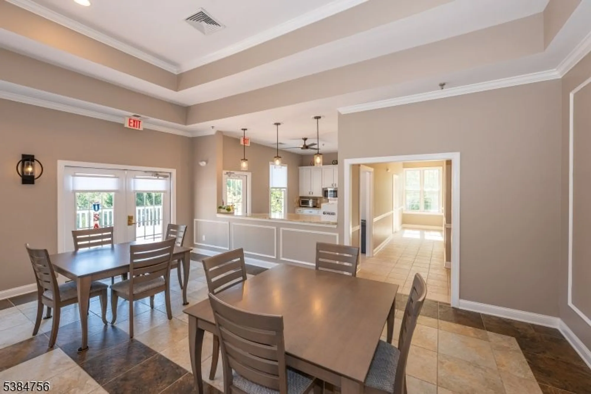 Property Slideshow image 15 of 24 | 14 ridgeview ln, Mount Arlington, NJ, 07856