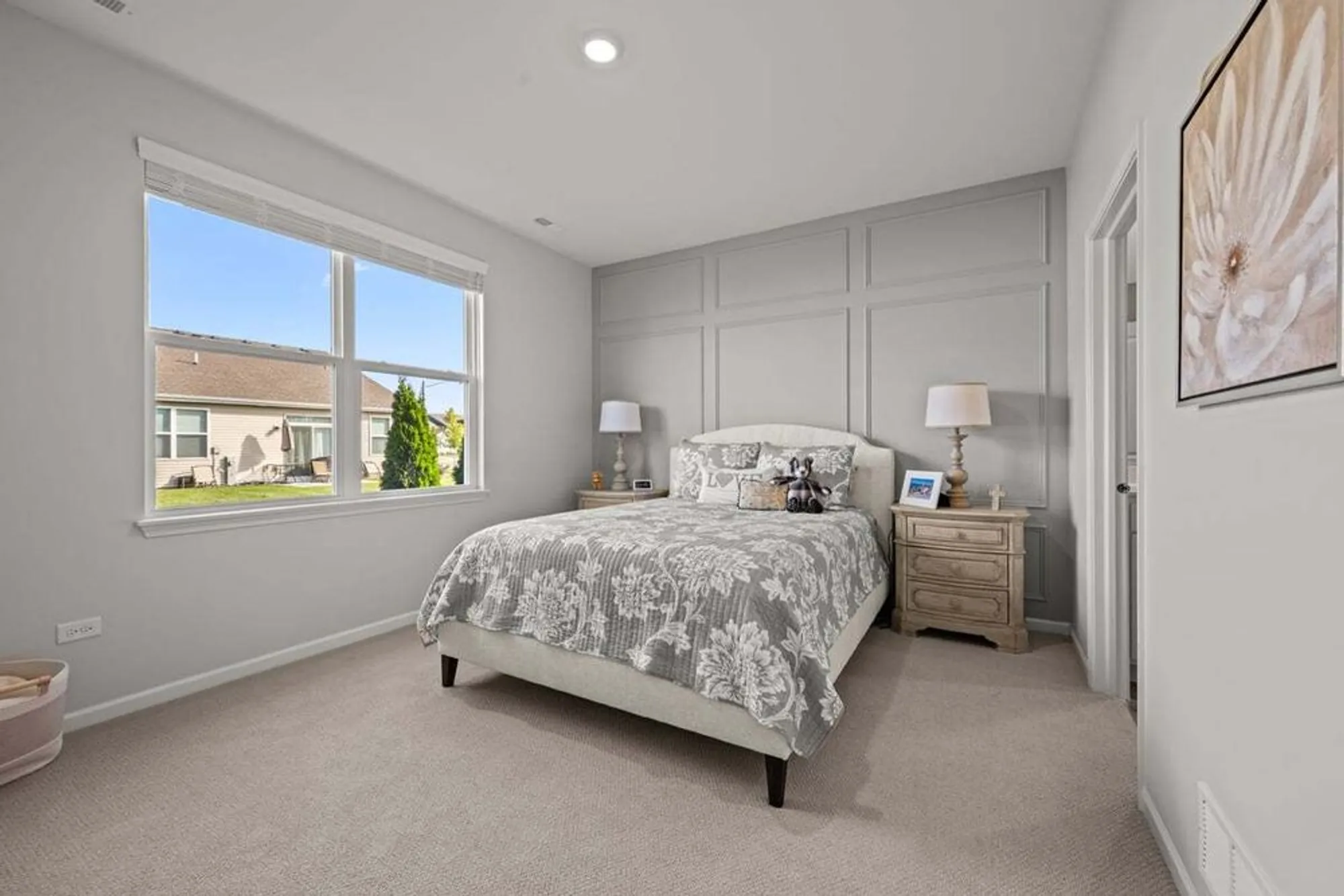 Property Slideshow image 12 of 20 | 273 ridley st, North Aurora, IL, 60542