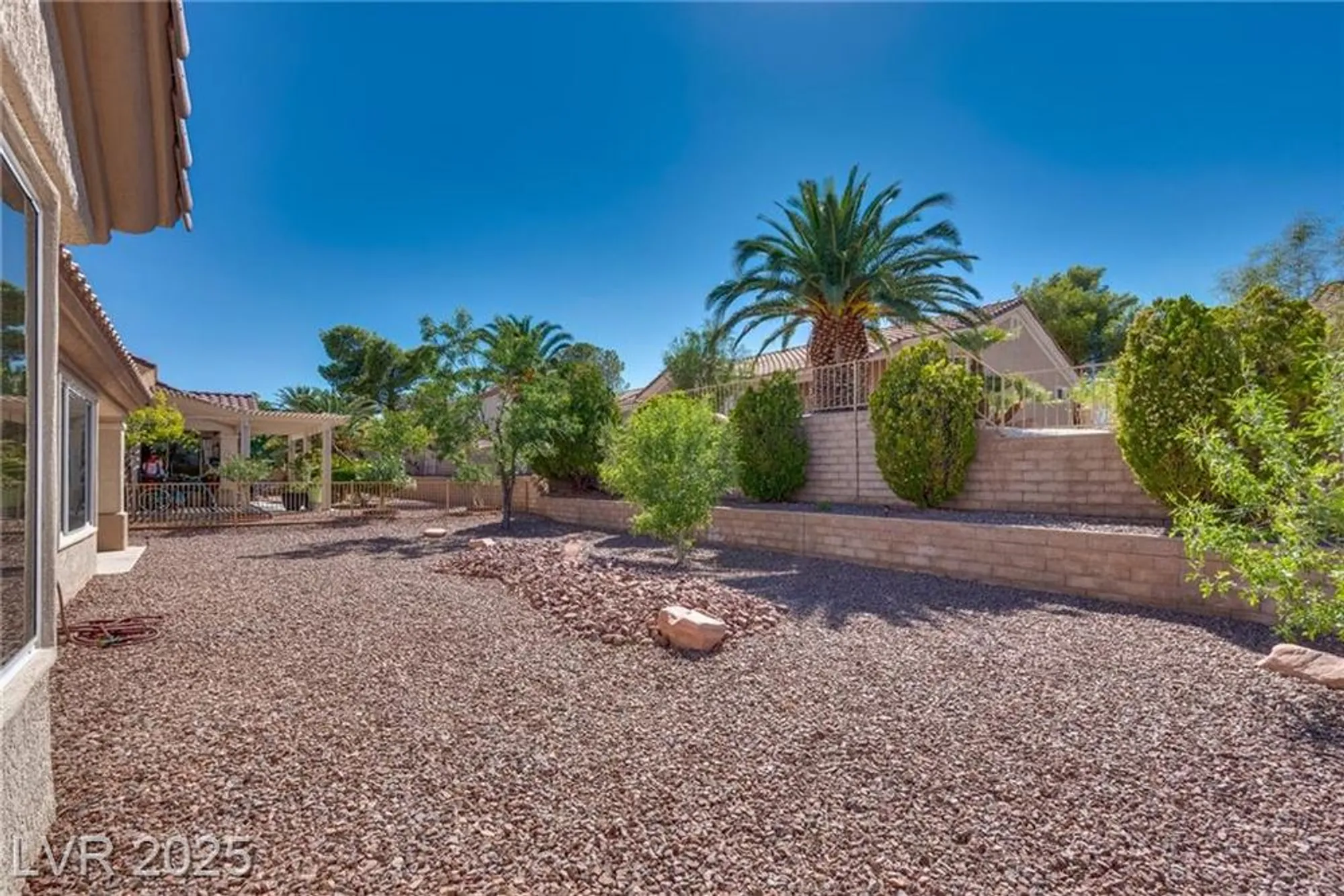 Property Slideshow image 35 of 44 | 2601 lotus hill dr, Las Vegas, NV, 89134