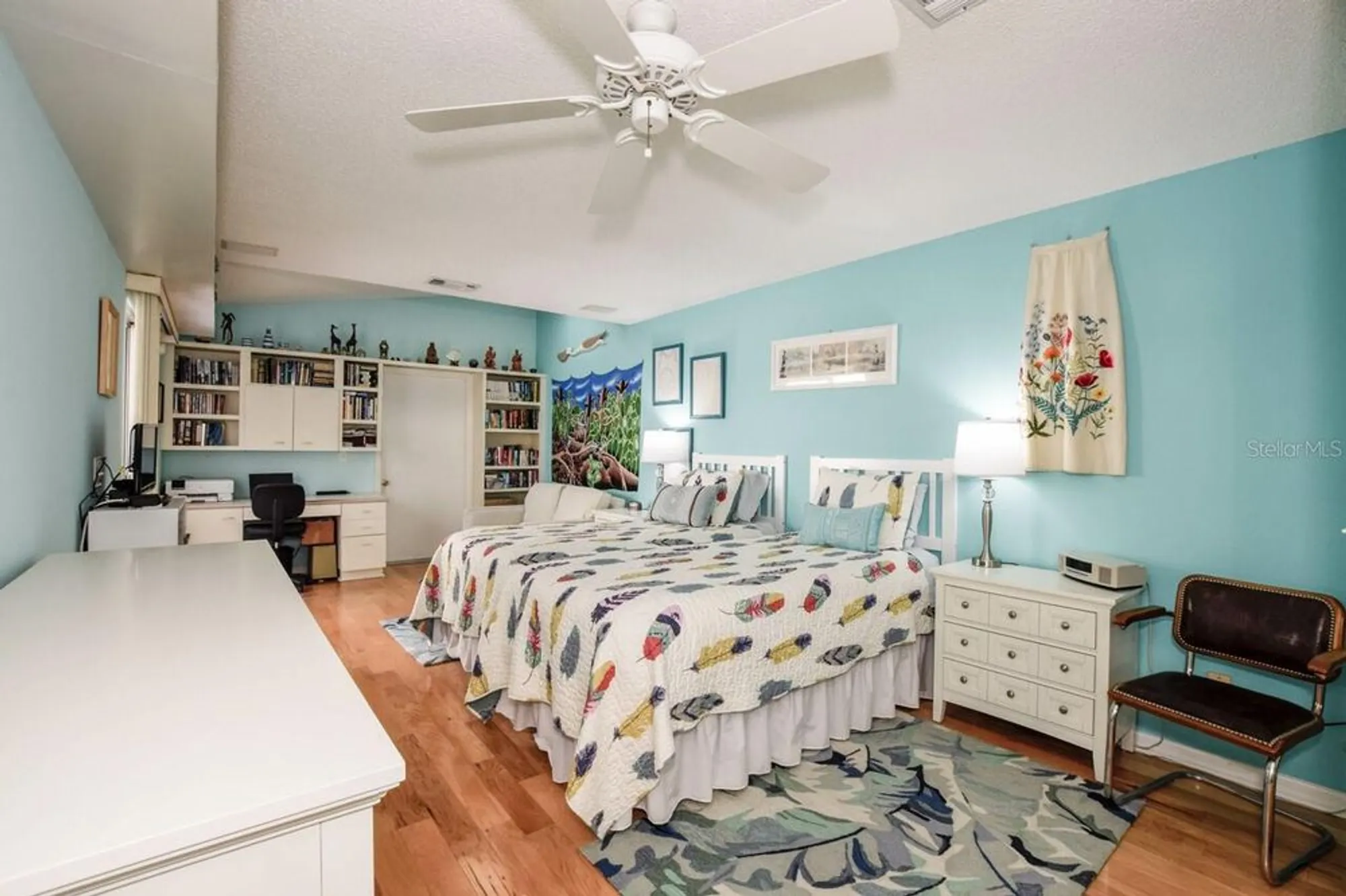 Property Slideshow image 15 of 59 | 450 wexford cir 106, Venice, FL, 34293