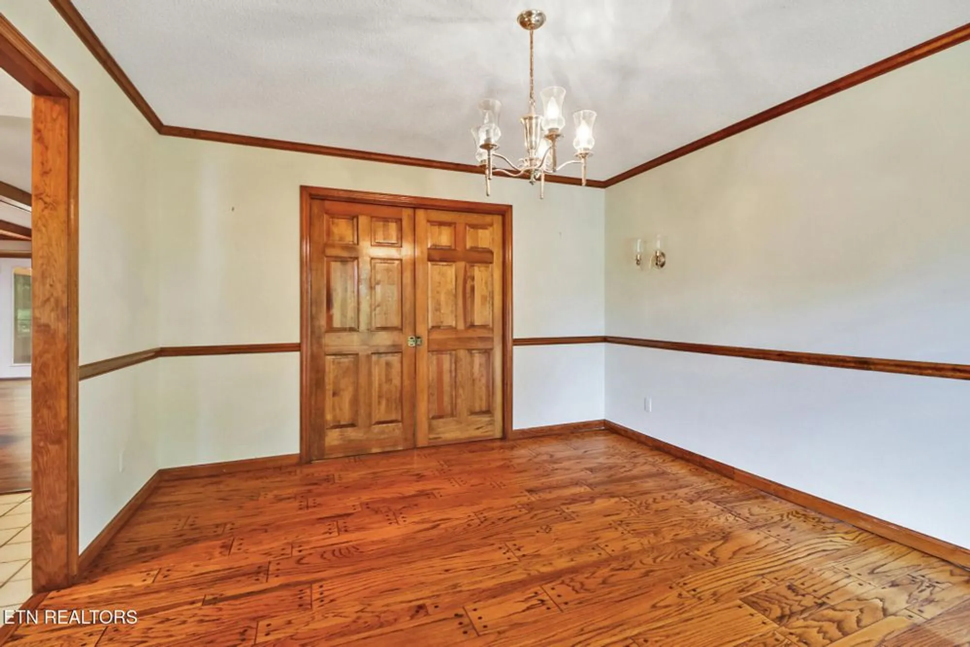 Property Slideshow image 18 of 51 | 143 sugarbush cir, Crossville, TN, 38558