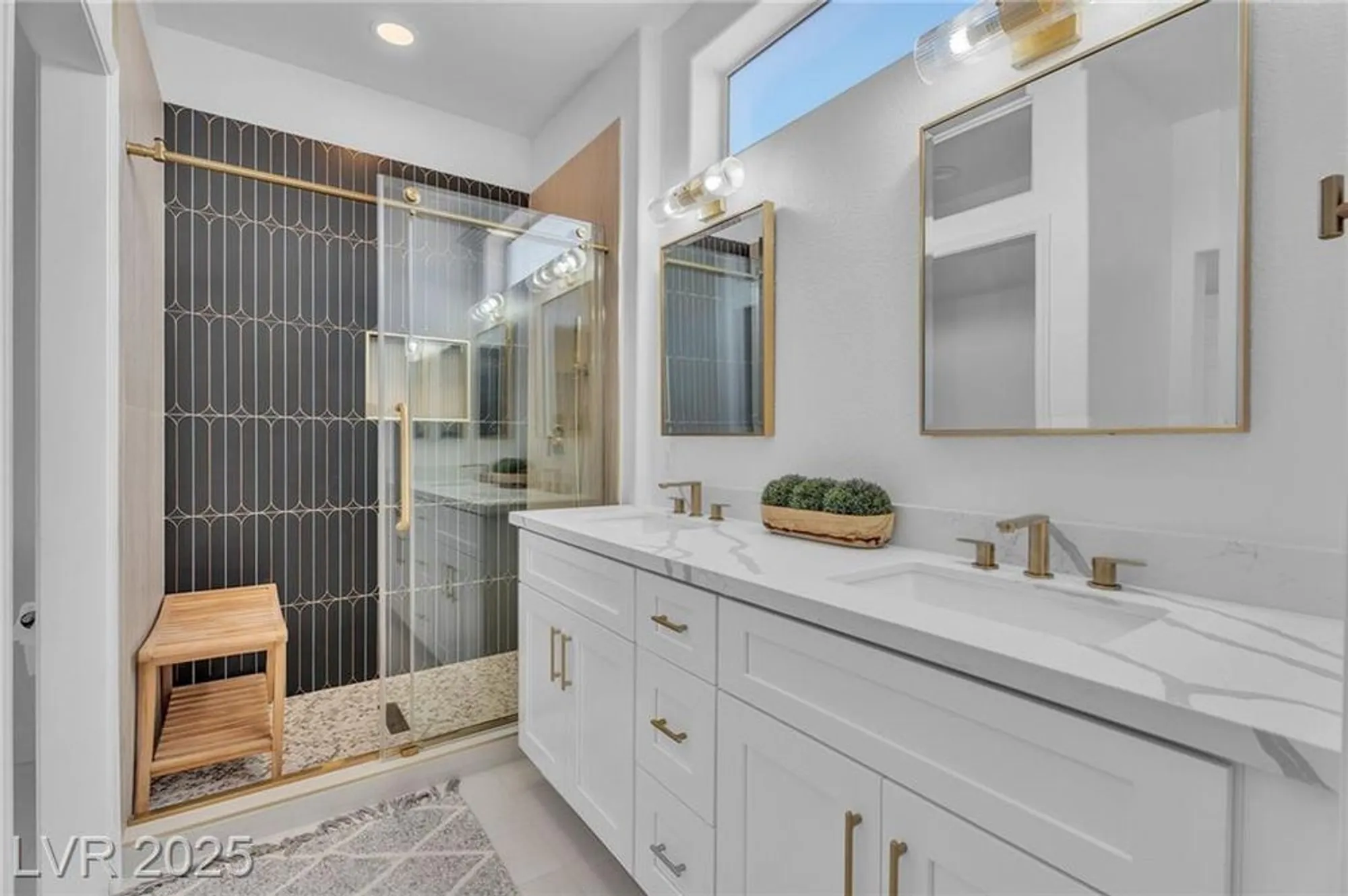 Property Slideshow image 20 of 35 | 2652 youngdale dr, Las Vegas, NV, 89134