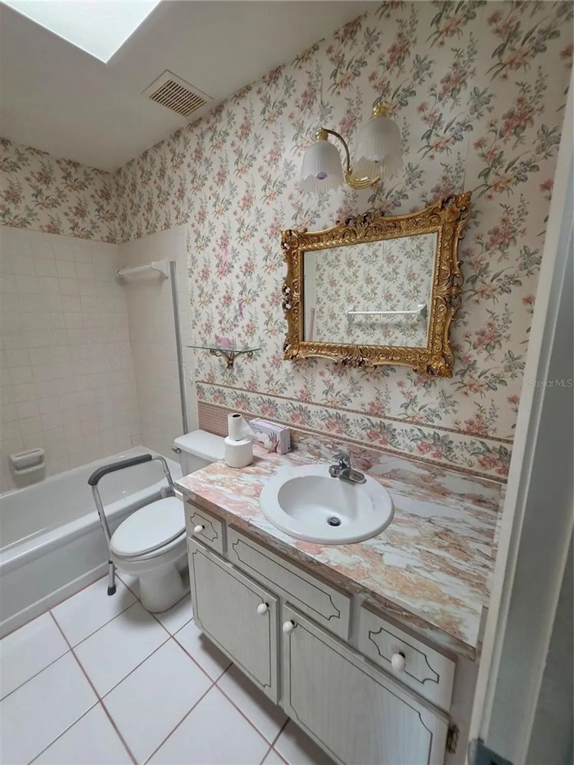 Property Slideshow image 15 of 29 | 1818 san salvador ct, Winter Haven, FL, 33881