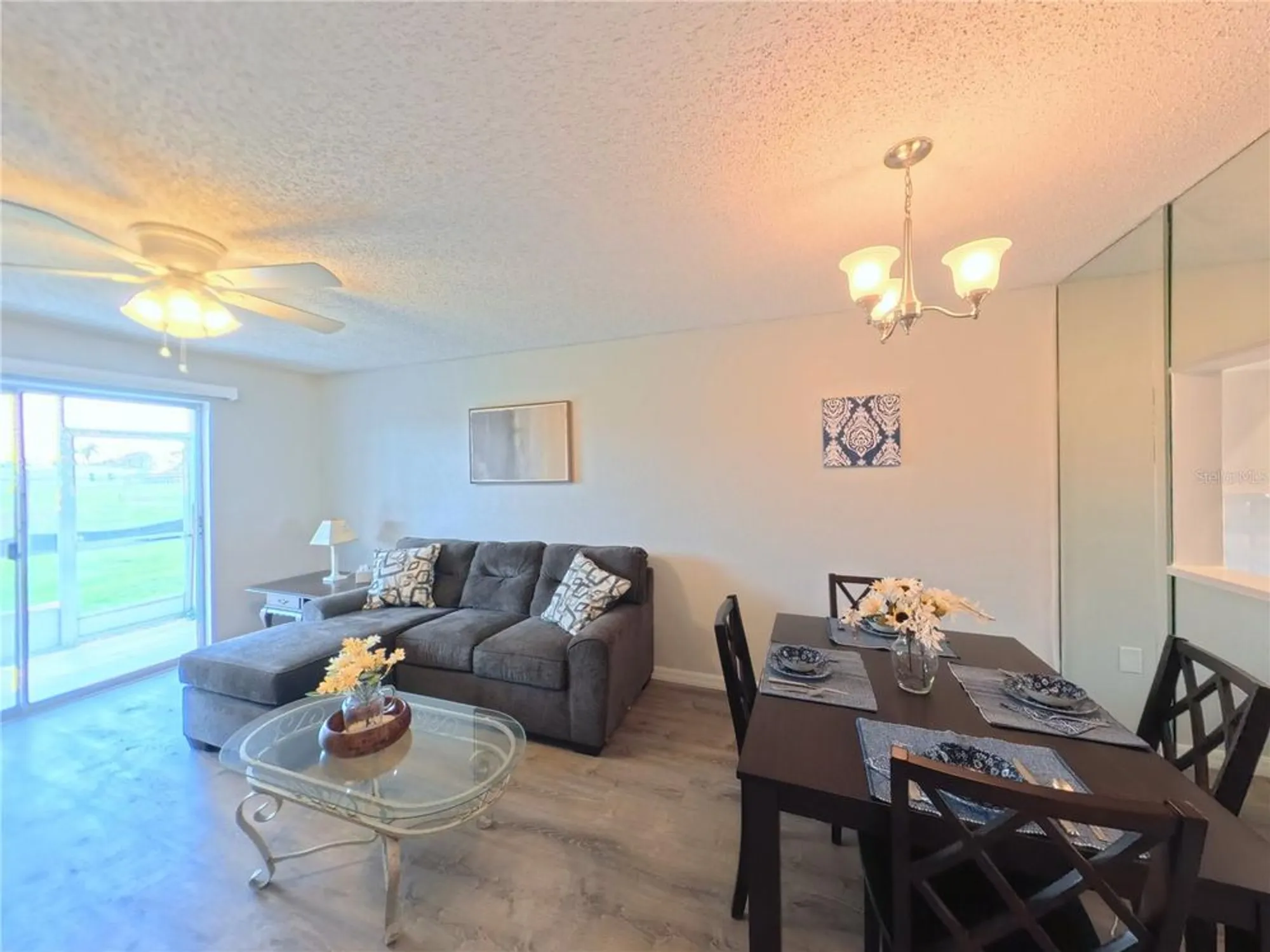 Property Slideshow image 8 of 29 | 302 47th avenue dr 117, Bradenton, FL, 34207