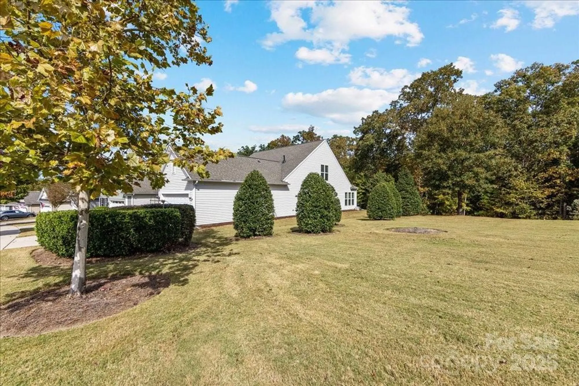 Property Slideshow image 37 of 45 | 2056 kennedy dr, Fort Mill, SC, 29707