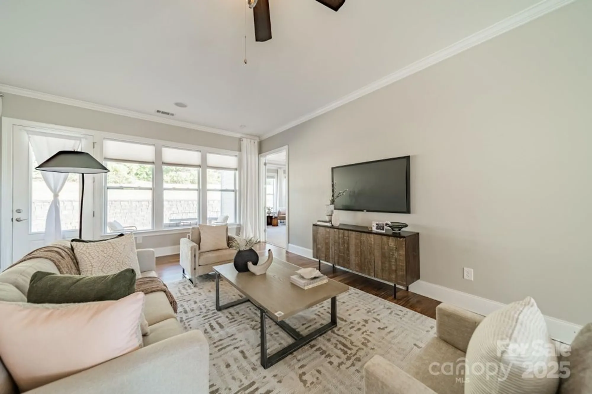 Property Slideshow image 10 of 44 | 15016 high bluff ct, Charlotte, NC, 28278