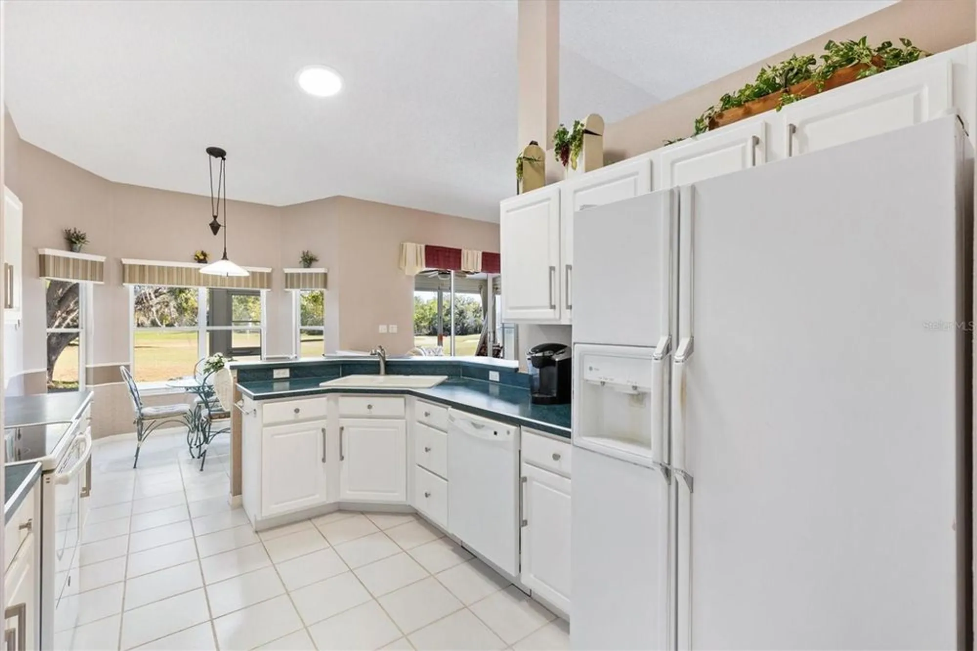 Property Slideshow image 16 of 41 | 3909 river crest cir, Leesburg, FL, 34748