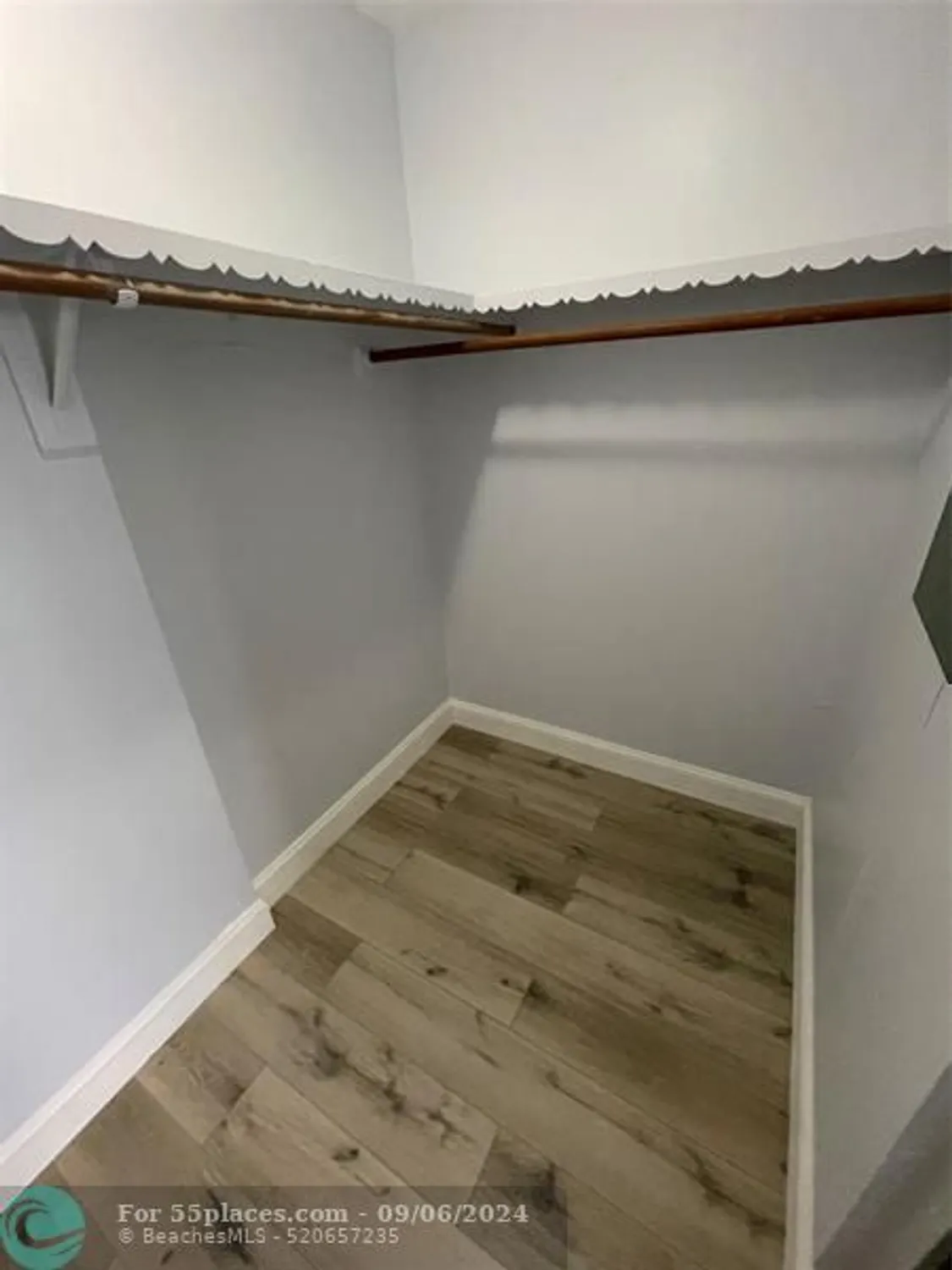 Property Slideshow image 7 of 23 | 4750 nw 22nd ct 110, Lauderhill, FL, 33313