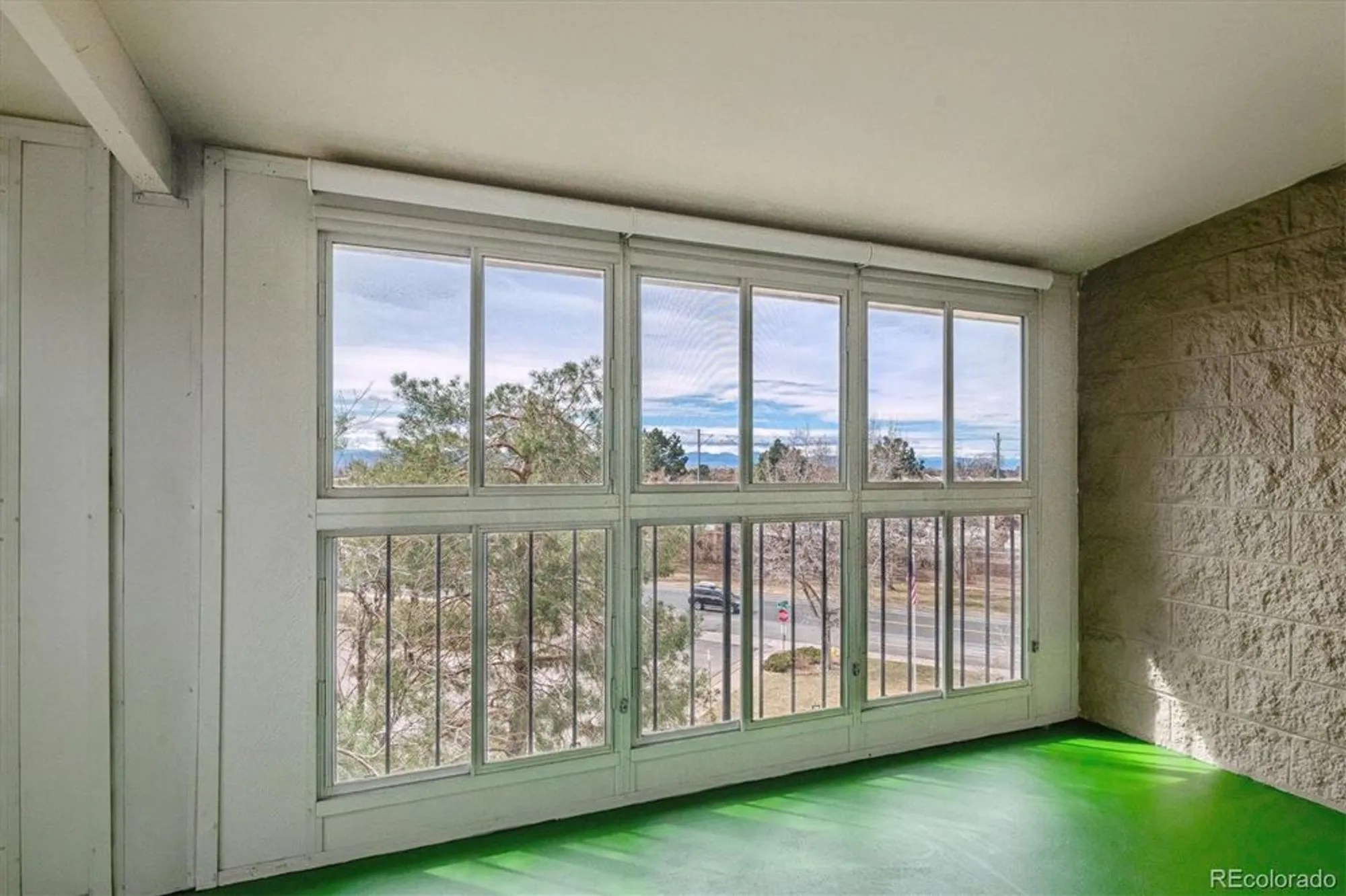 Property Slideshow image 24 of 34 | 3022 s wheeling way 407, Aurora, CO, 80014