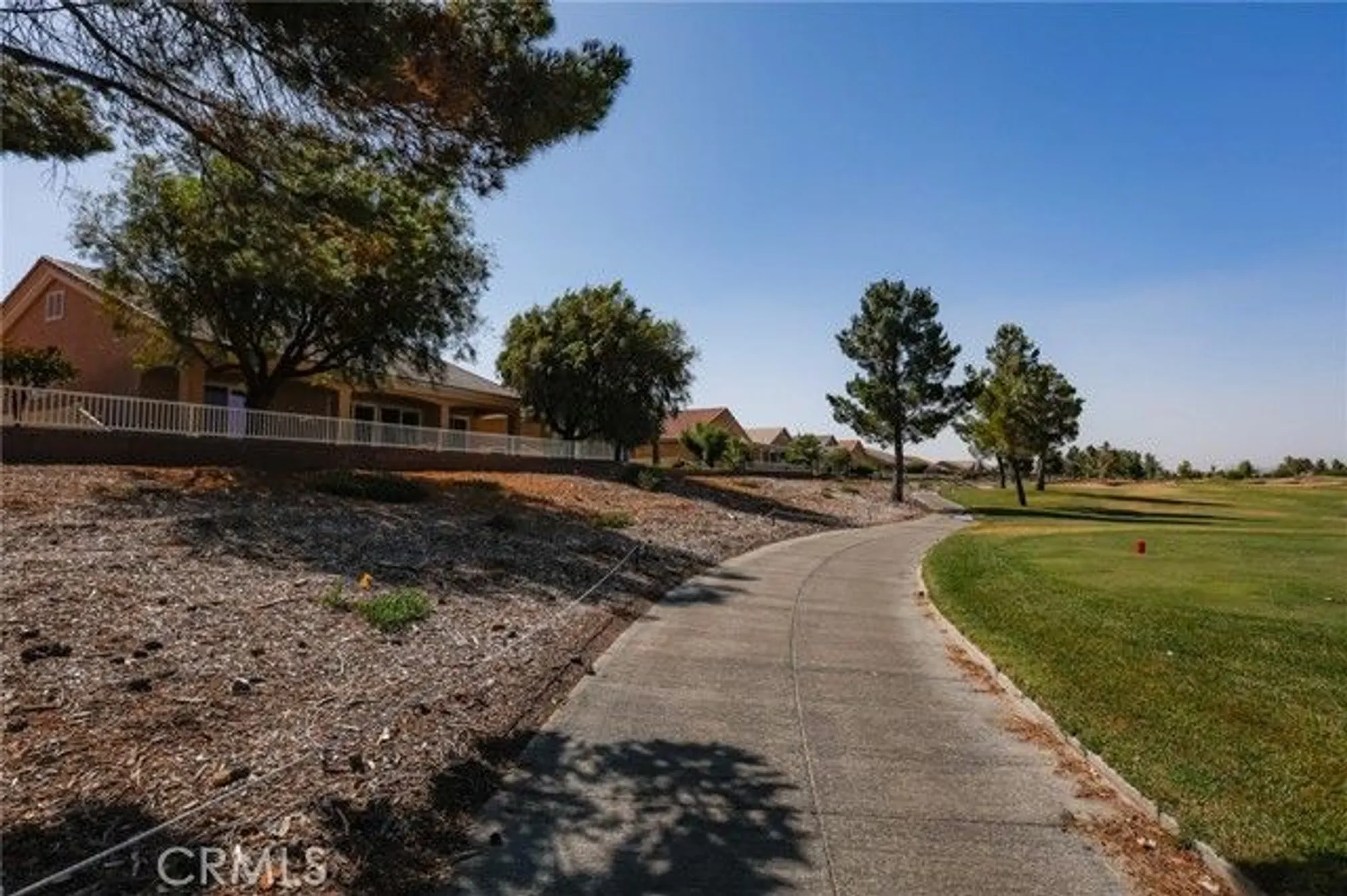 Property Slideshow image 4 of 18 | 10301 darby rd, Apple Valley, CA, 92308