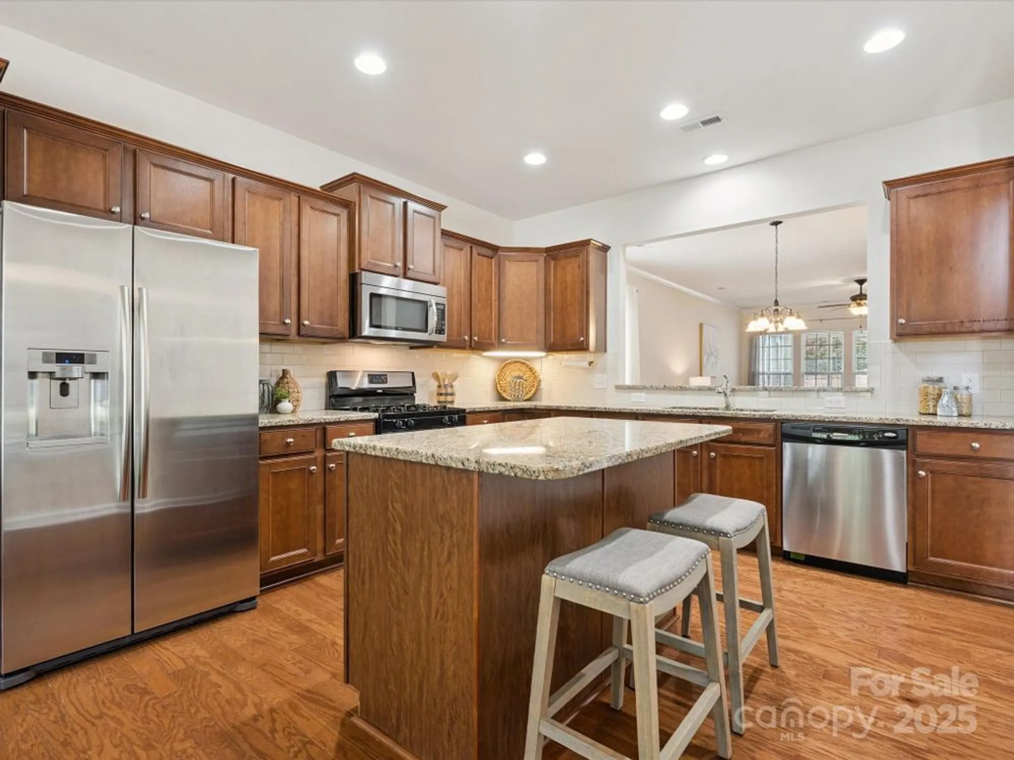 Property Slideshow image 12 of 44 | 8036 crater lake dr, Fort Mill, SC, 29707