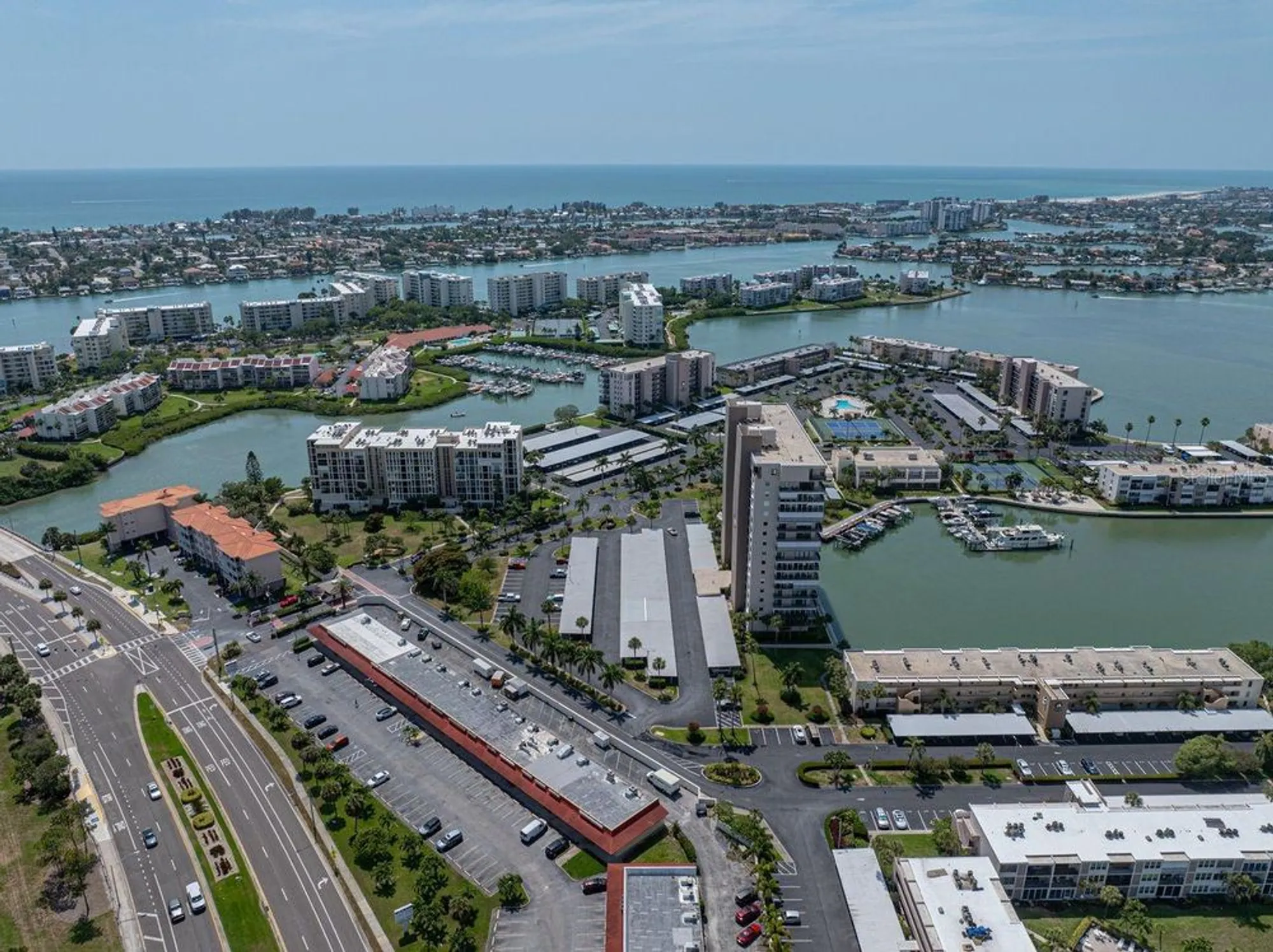 Property Slideshow image 60 of 80 | 7600 sun island dr 703, South Pasadena, FL, 33707