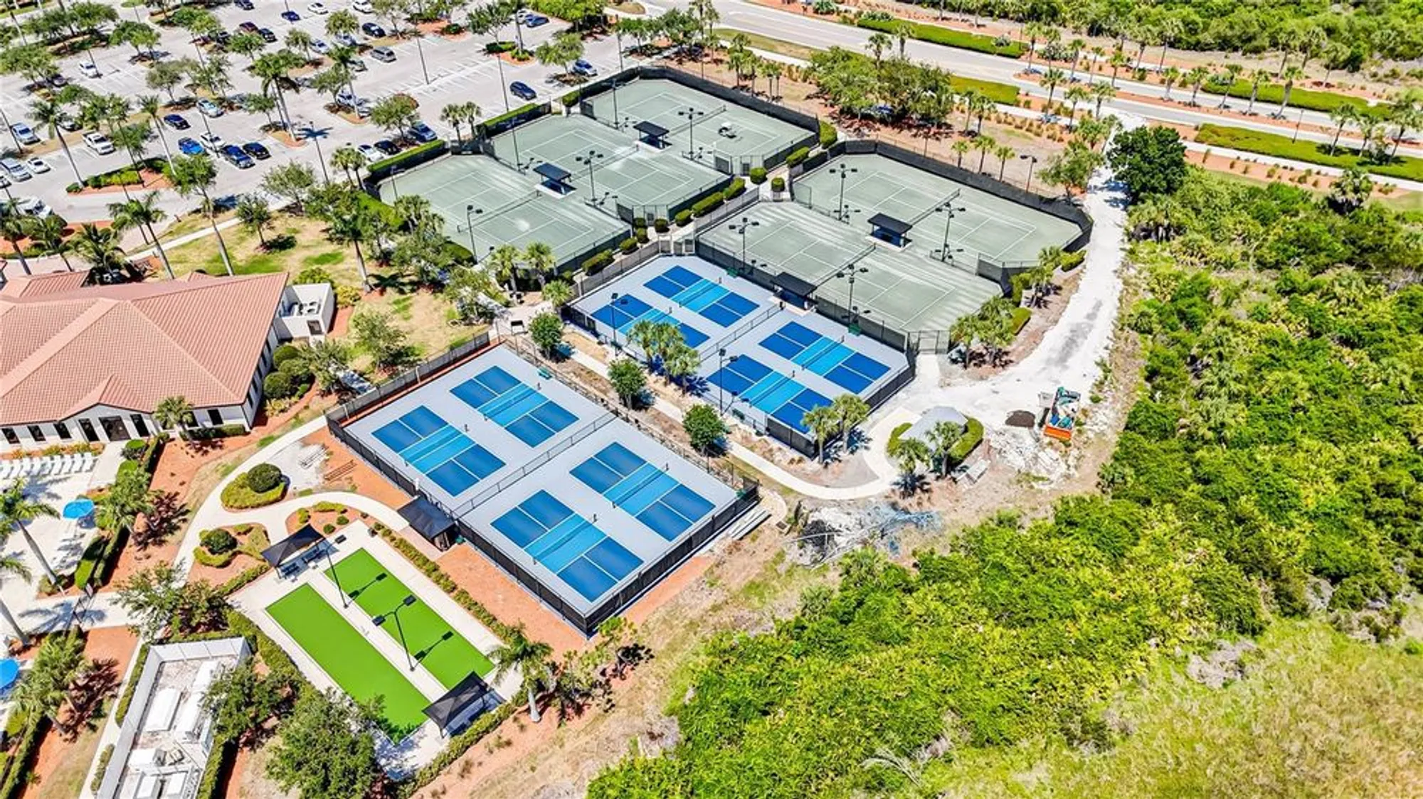 Property Slideshow image 55 of 78 | 24252 gallberry dr, Venice, FL, 34293