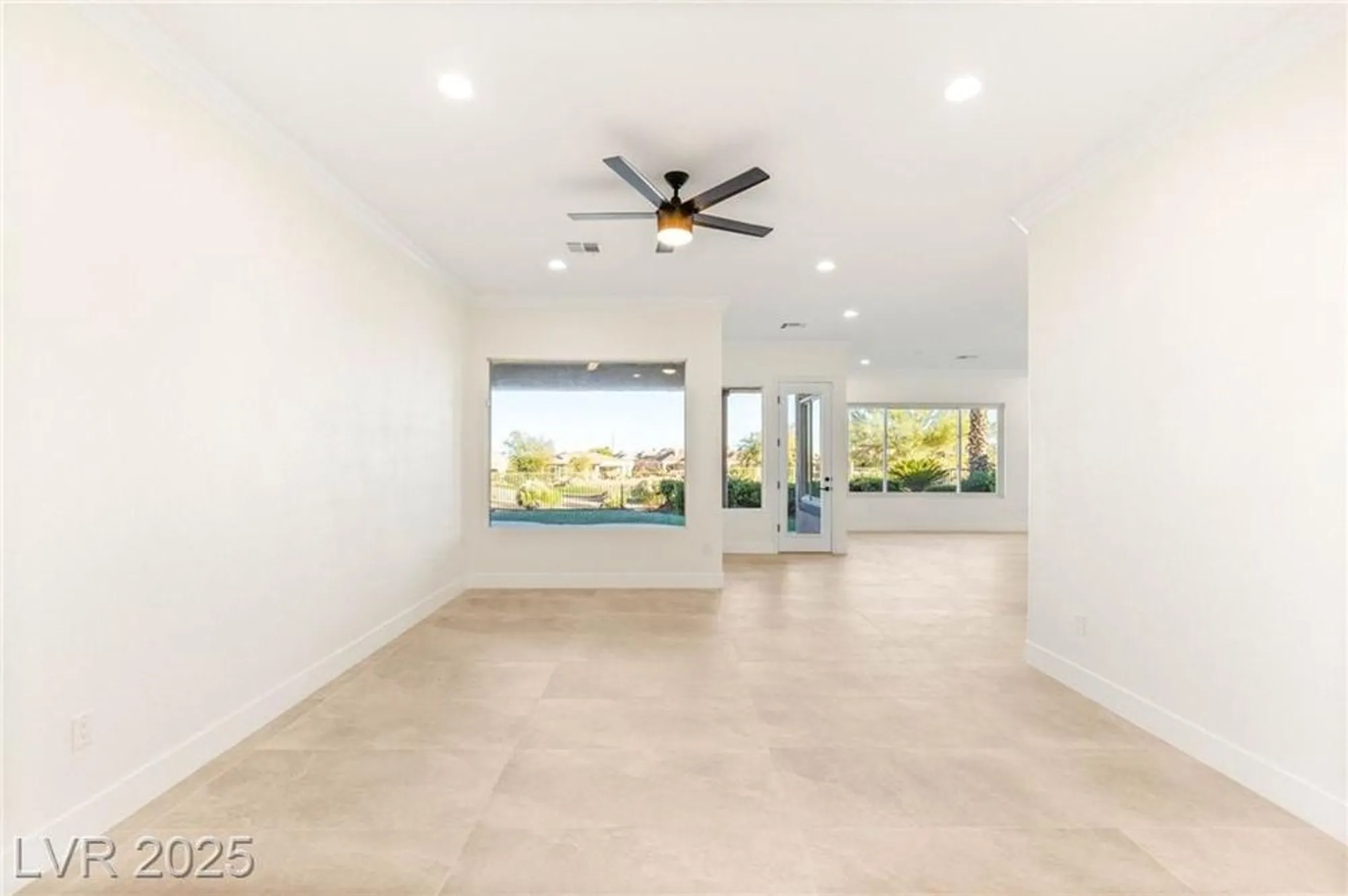Property Slideshow image 7 of 66 | 4754 riva de romanza st, Las Vegas, NV, 89135