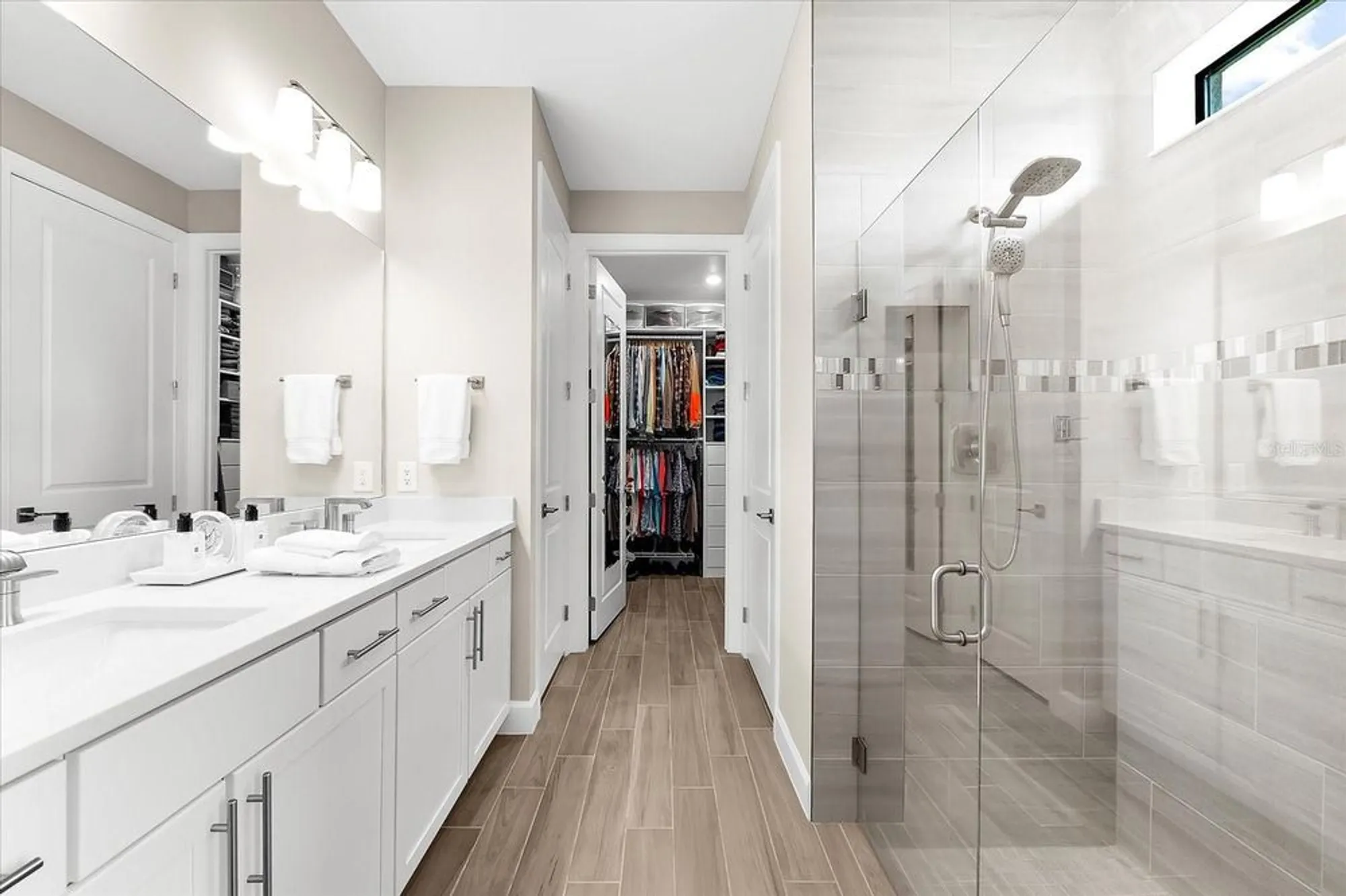 Property Slideshow image 26 of 99 | 6791 alstead cir, Bradenton, FL, 34202