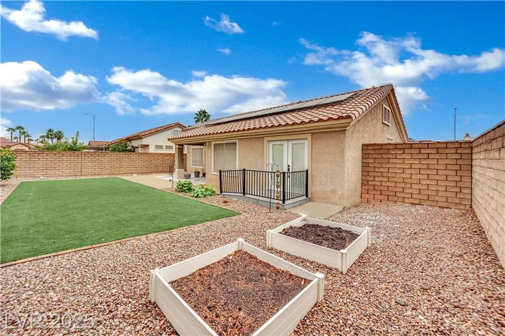 Property Slideshow image 27 of 28 | 2409 indigo valley st, Las Vegas, NV, 89134