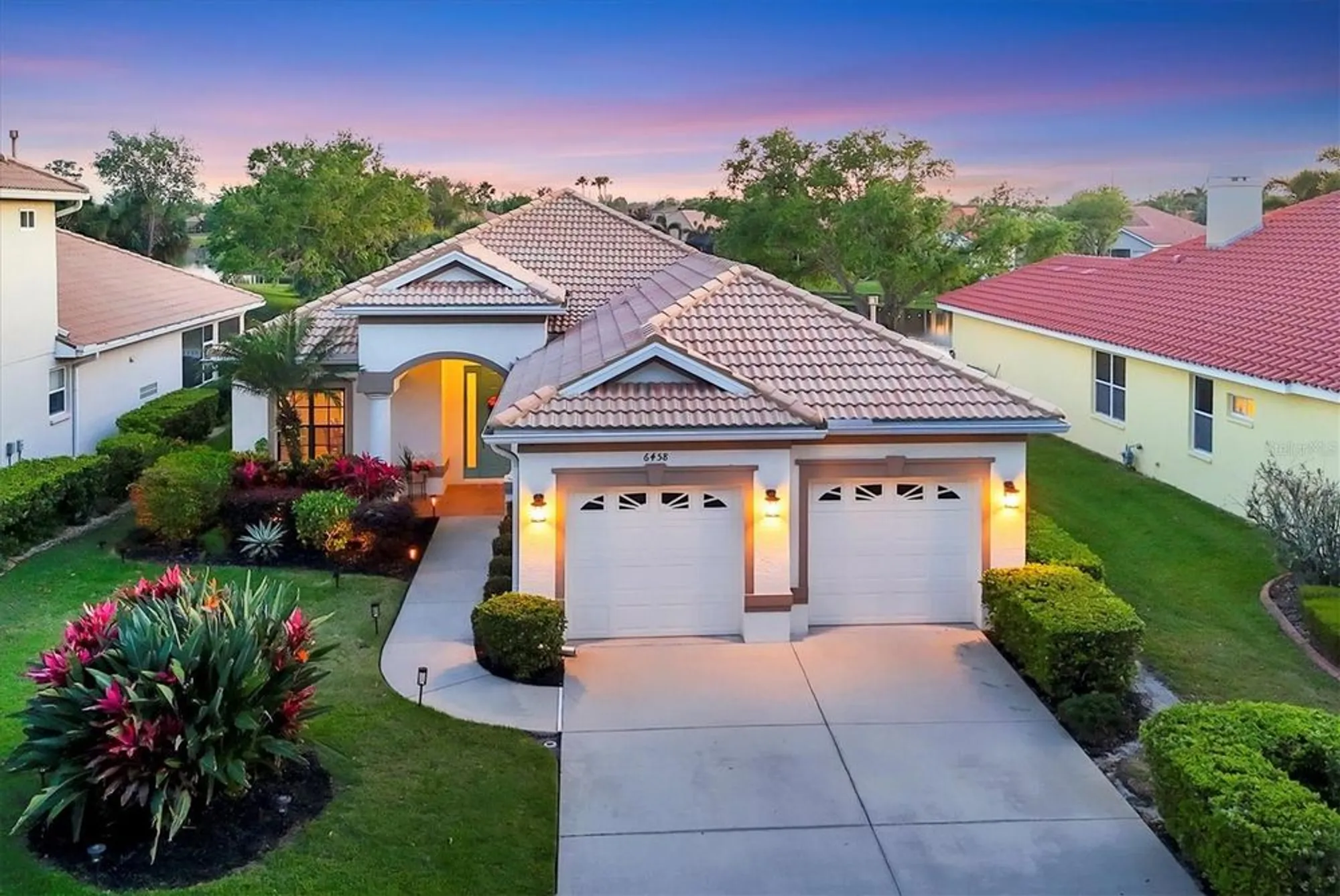 Property Slideshow image 39 of 57 | 6458 tailfeather way, Bradenton, FL, 34203