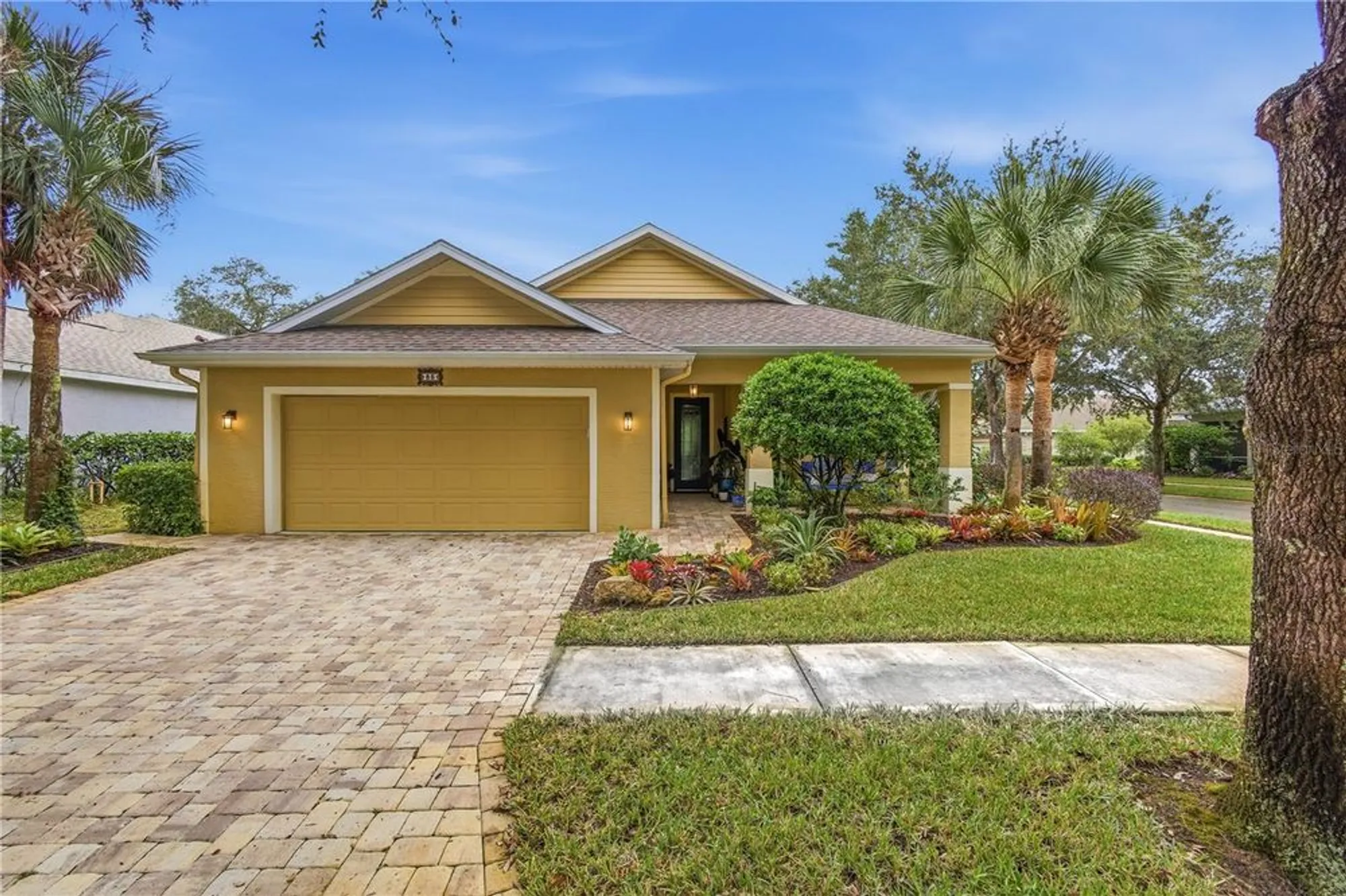 Property Slideshow image 1 of 57 | 85 southlake dr, Palm Coast, FL, 32137