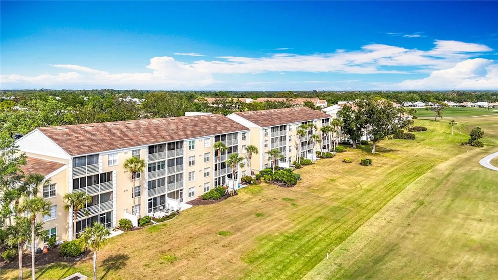 Property Slideshow image 26 of 58 | 839 wexford blvd # 839, Venice, FL, 34293