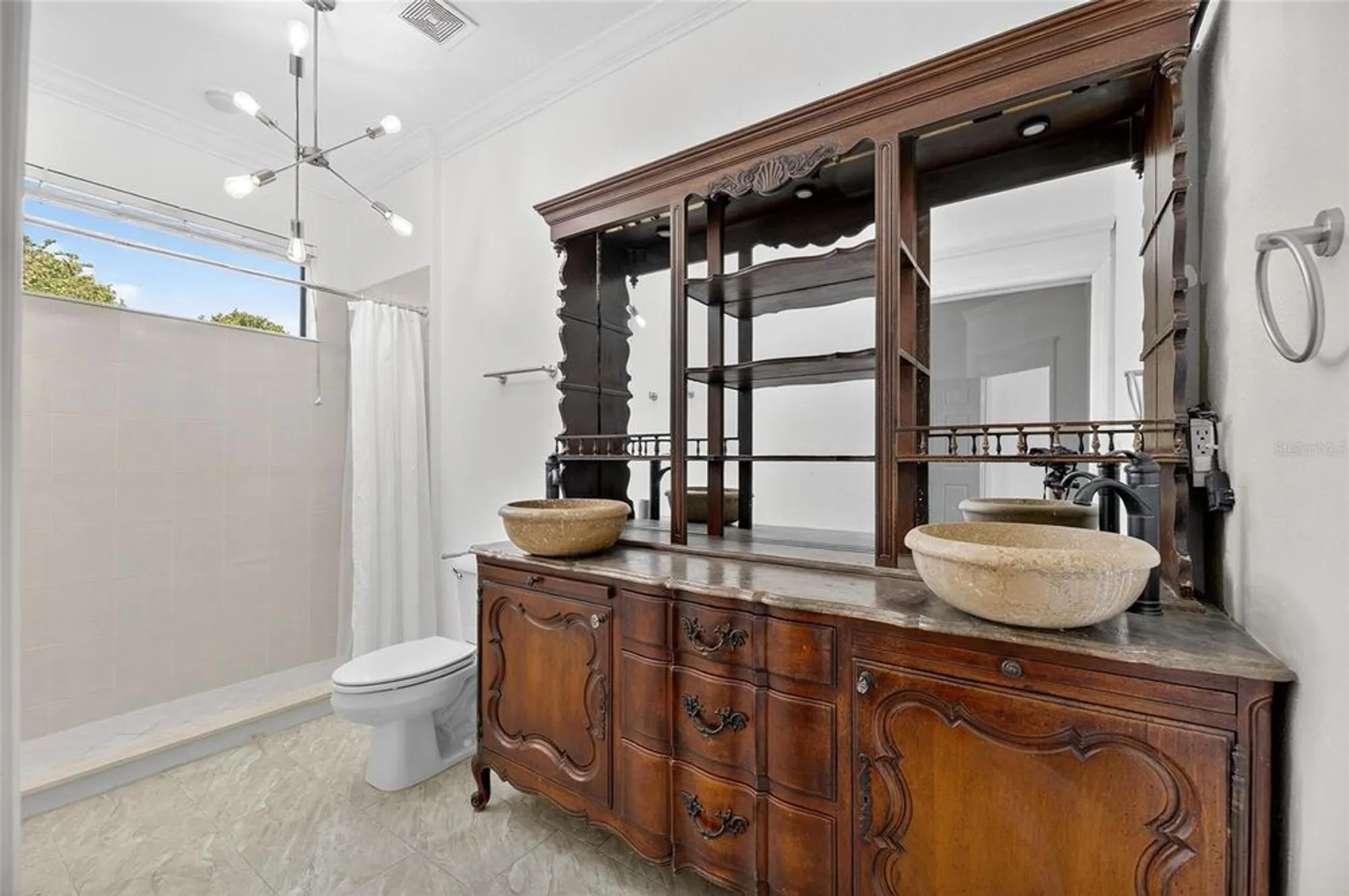 Property Slideshow image 21 of 36 | 329 seneca falls dr, Apollo Beach, FL, 33572