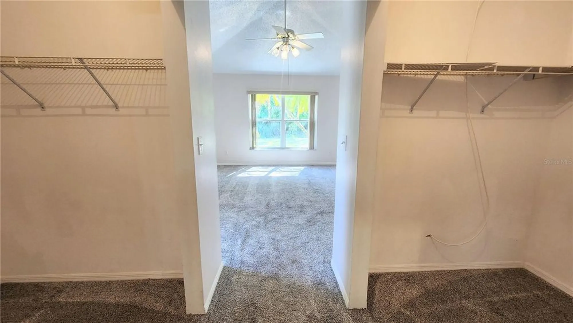 Property Slideshow image 24 of 60 | 2113 e del webb blvd, Sun City Center, FL, 33573