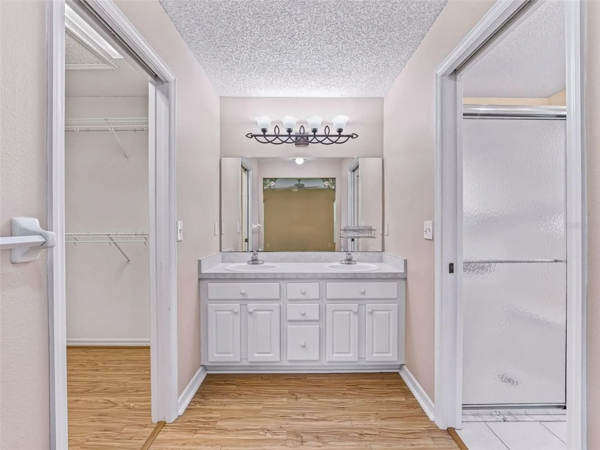 Property Slideshow image 18 of 30 | 721 timbercrest dr, Leesburg, FL, 34748