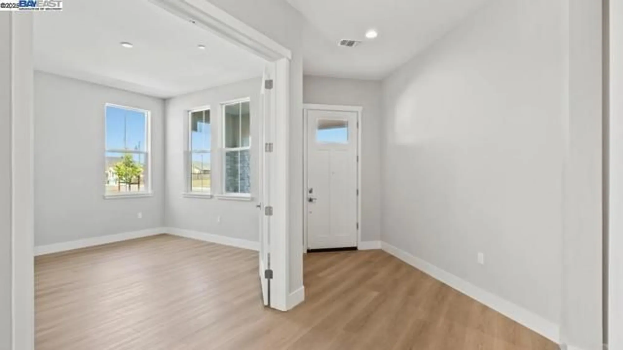 Property Slideshow image 13 of 26 | 1368 crescent ave, Manteca, CA, 95336