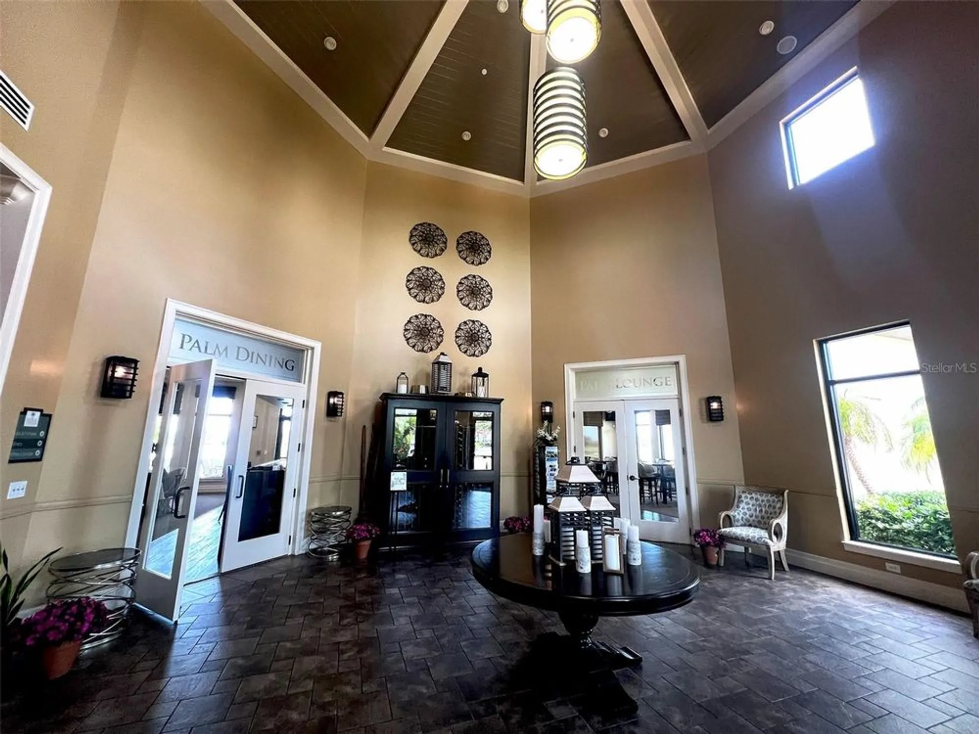 Property Slideshow image 48 of 65 | 10209 fiddlewood dr, Venice, FL, 34293