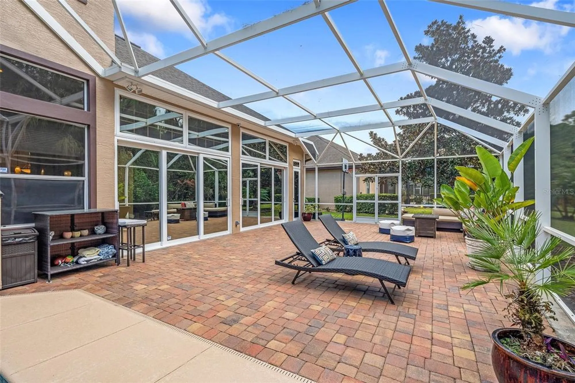 Property Slideshow image 47 of 88 | 945 stone lake dr, Ormond Beach, FL, 32174