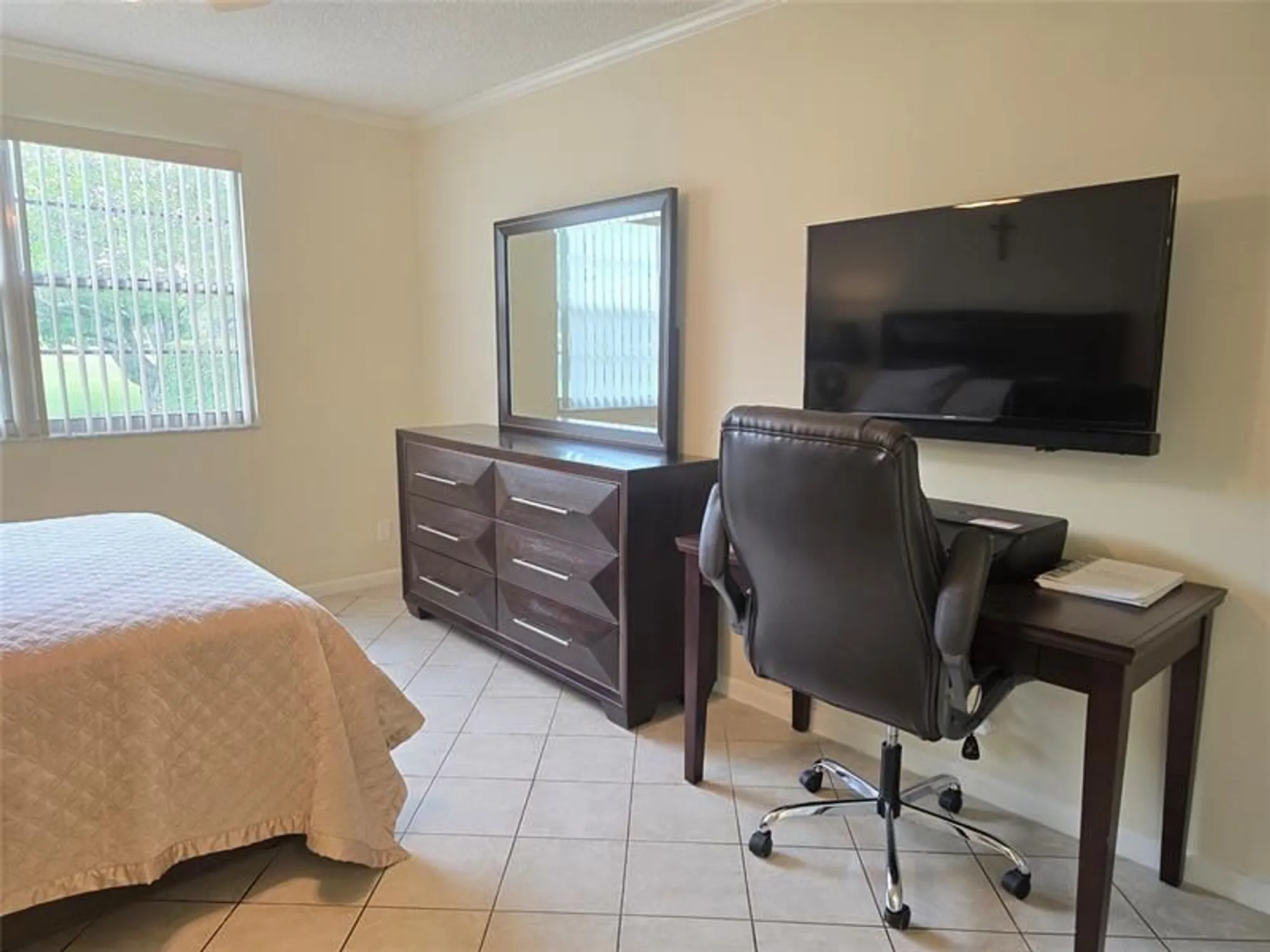 Property Slideshow image 18 of 68 | 1606 abaco dr e1, Coconut Creek, FL, 33066