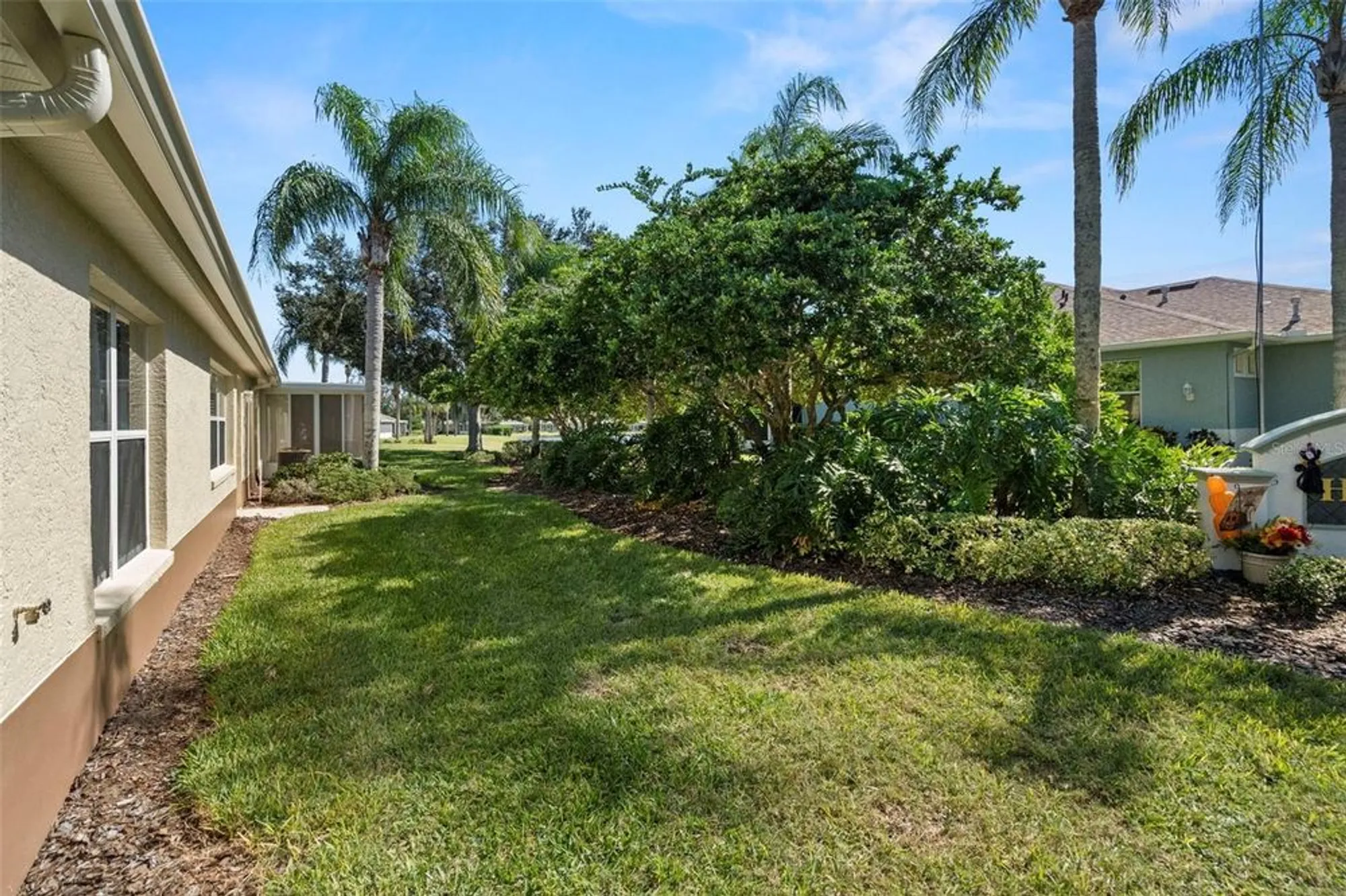 Property Slideshow image 7 of 41 | 1927 acadia greens dr, Sun City Center, FL, 33573