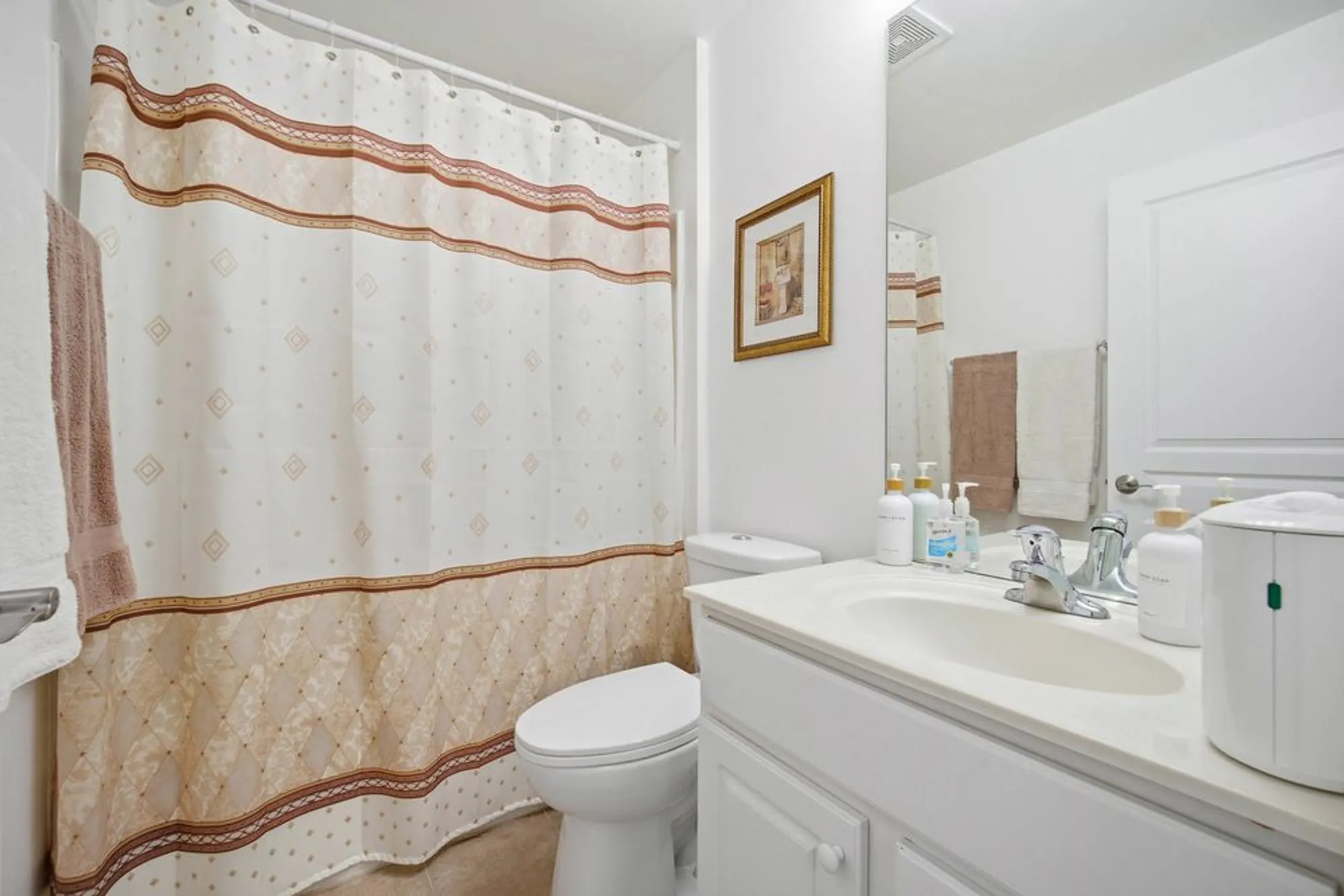 Property Slideshow image 20 of 22 | 12862 norfolk dr, Huntley, IL, 60142