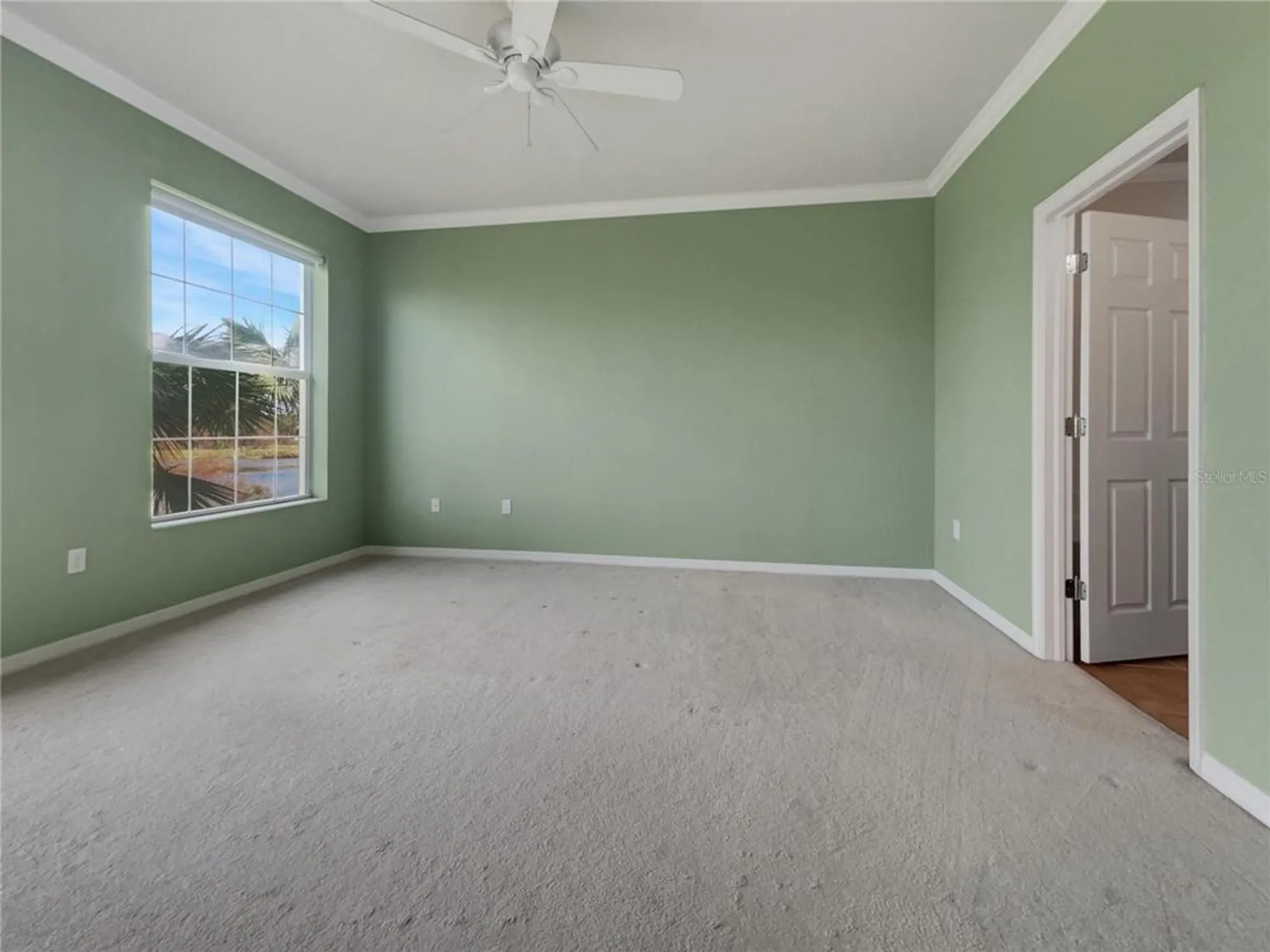 Property Slideshow image 8 of 29 | 1181 burgos dr # 406, Sarasota, FL, 34238