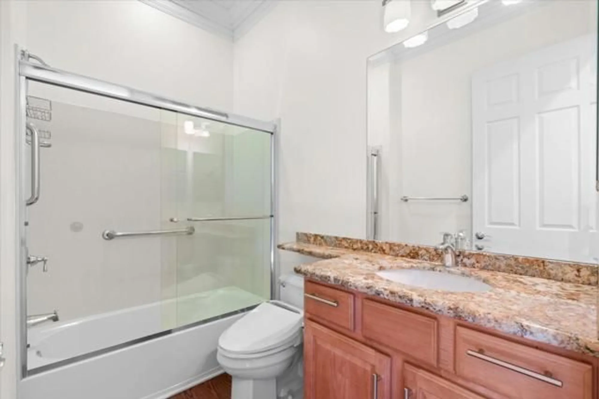 Property Slideshow image 19 of 31 | 80555 avenida san fernando, Indio, CA, 92203