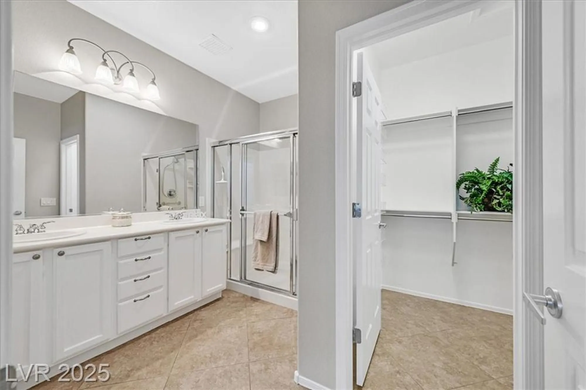 Property Slideshow image 10 of 38 | 2167 gunnison pl, Henderson, NV, 89044