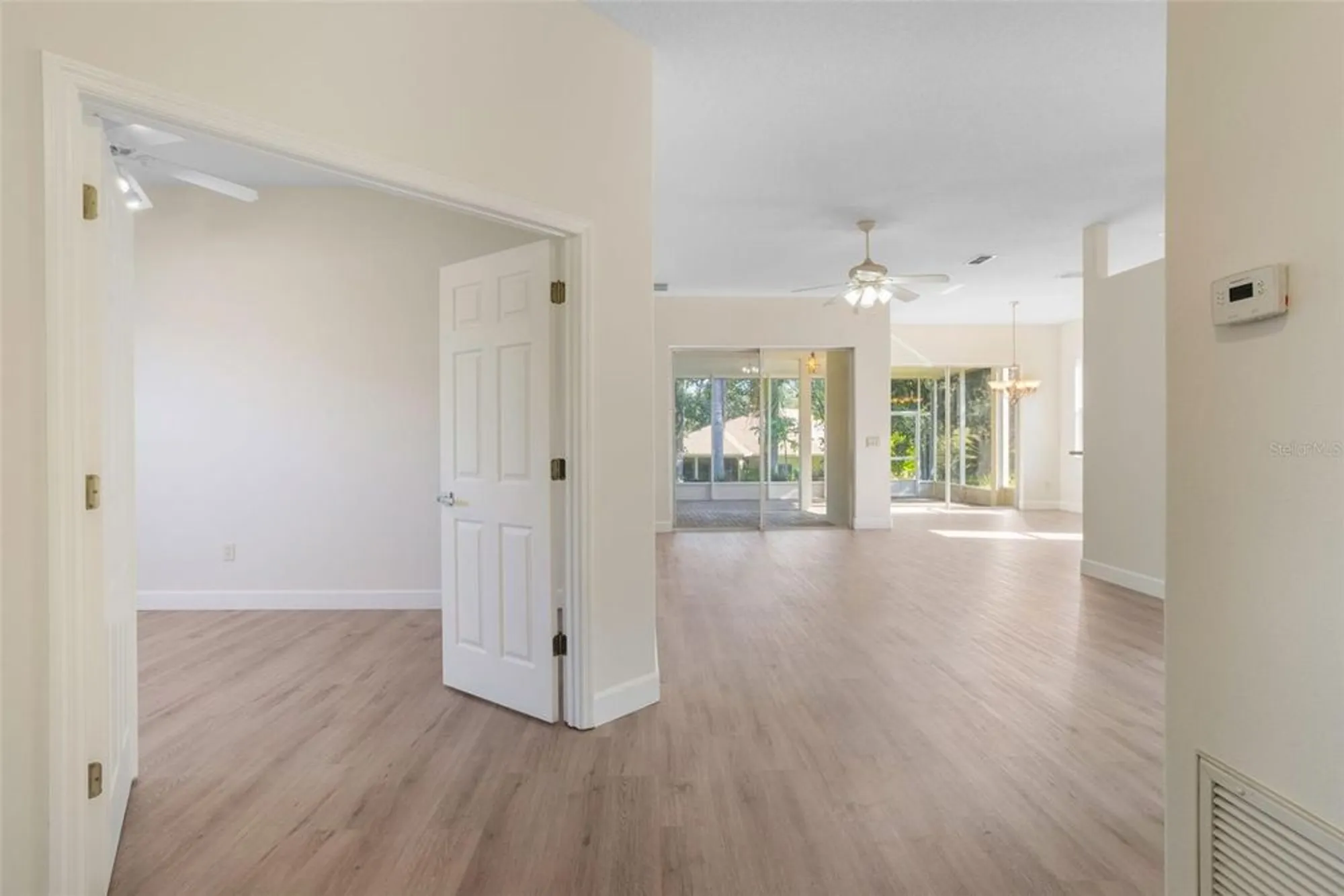 Property Slideshow image 6 of 50 | 103 crescent moon dr, Groveland, FL, 34736