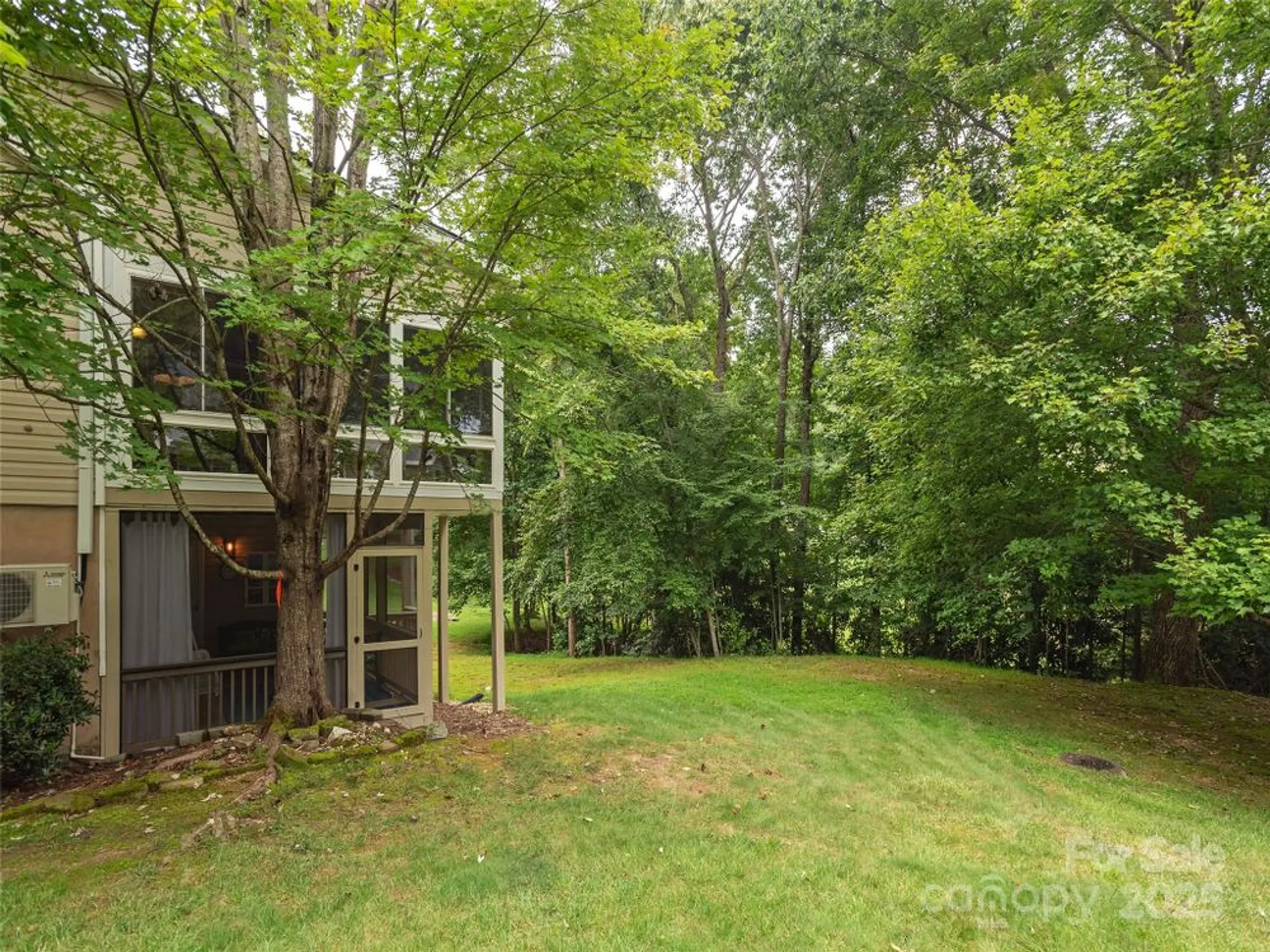 Property Slideshow image 40 of 48 | 210 black oak ln, Hendersonville, NC, 28791