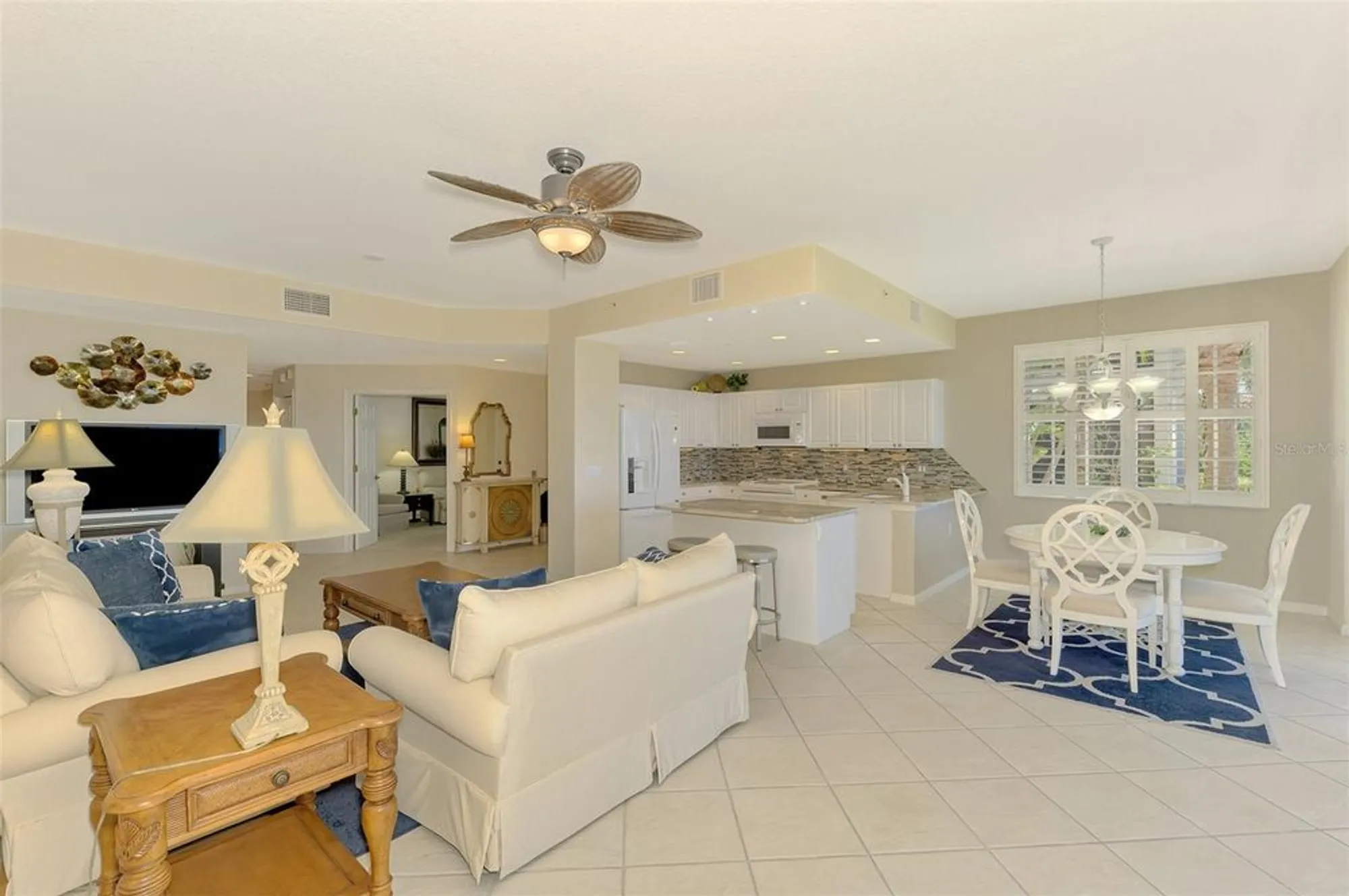 Property Slideshow image 10 of 82 | 4692 club dr # 101, Port Charlotte, FL, 33953