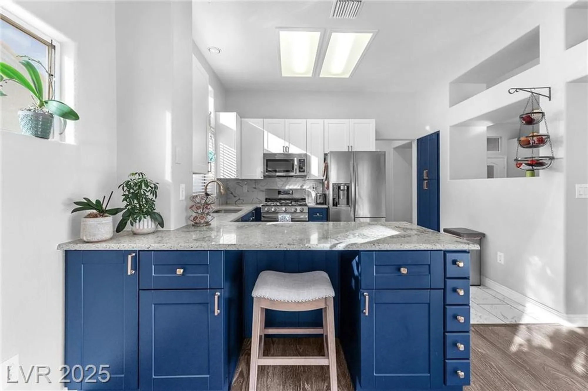 Property Slideshow image 7 of 27 | 10725 sky meadows avenue ave, Las Vegas, NV, 89134