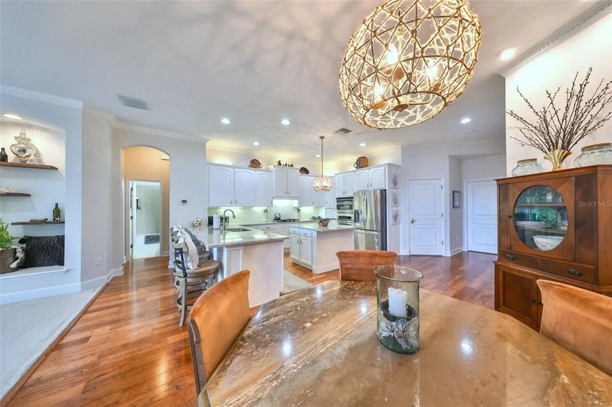 Property Slideshow image 18 of 72 | 618 islebay dr, Apollo Beach, FL, 33572