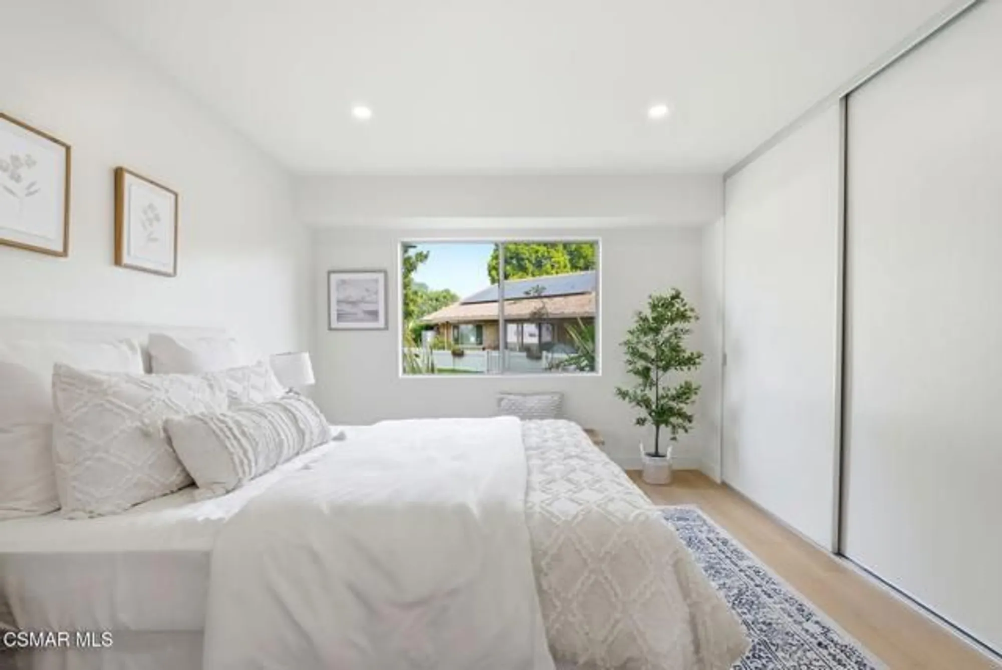 Property Slideshow image 14 of 23 | 1208 village 1, Camarillo, CA, 93012