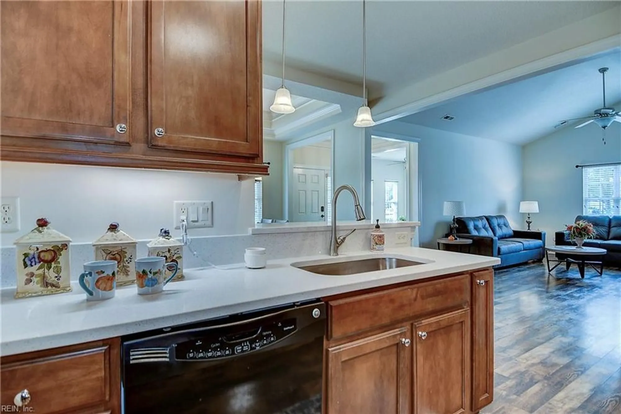 Property Slideshow image 13 of 49 | 1534 carrolton way, Chesapeake, VA, 23320