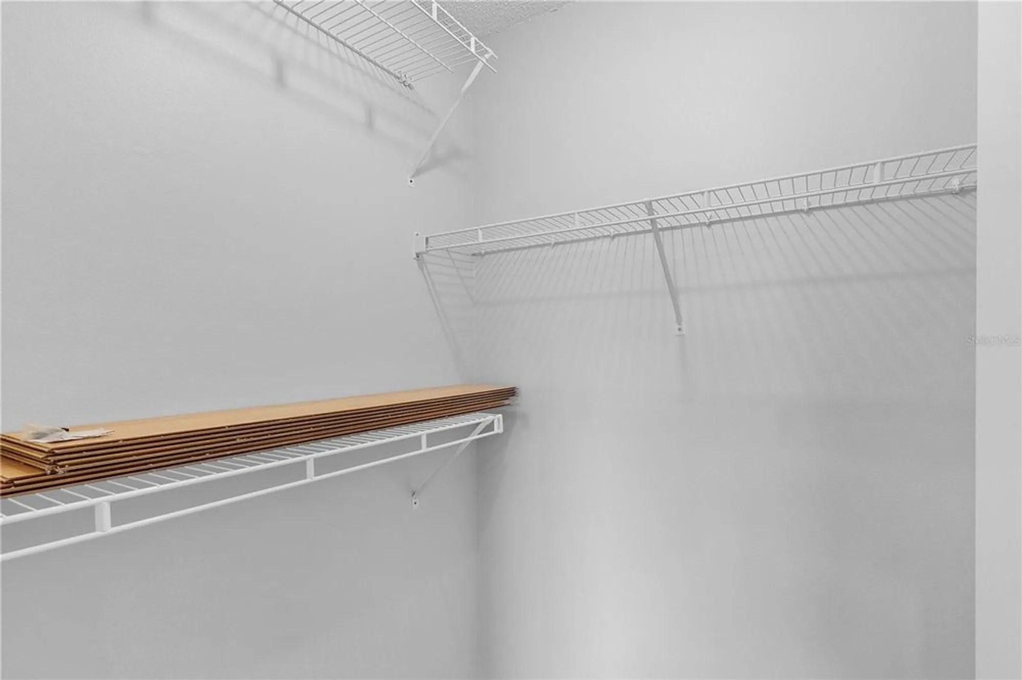 Property Slideshow image 22 of 41 | 807 ramos dr, The Villages, FL, 32159