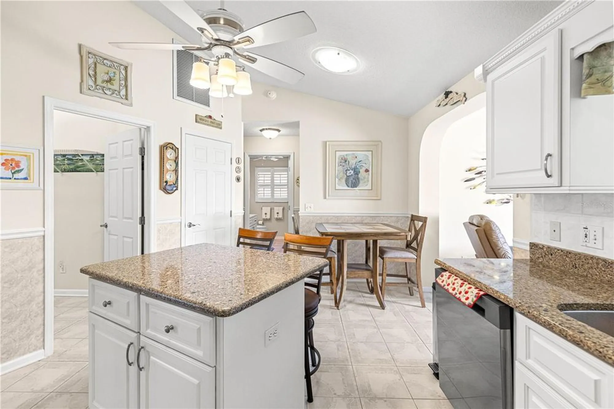 Property Slideshow image 15 of 42 | 1967 nw 50th cir, Ocala, FL, 34482