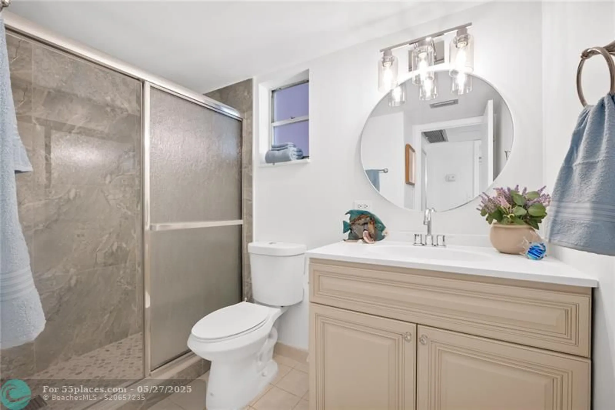 Property Slideshow image 6 of 14 | 2856 garden dr 106, Lake Worth, FL, 33461