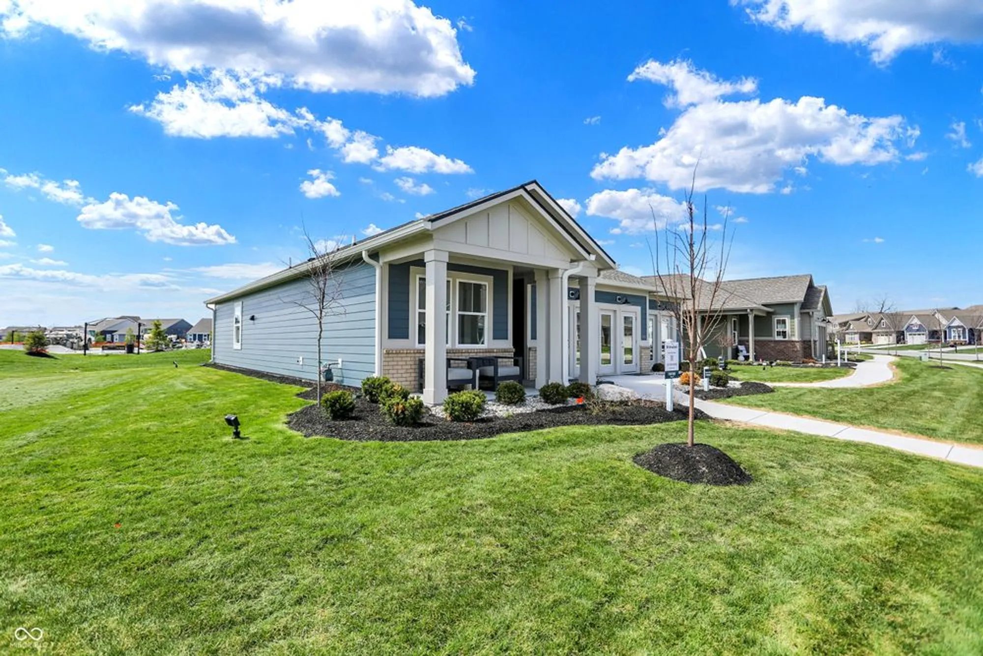 Property Slideshow image 2 of 31 | 19398 sumrall pl, Westfield, IN, 46074