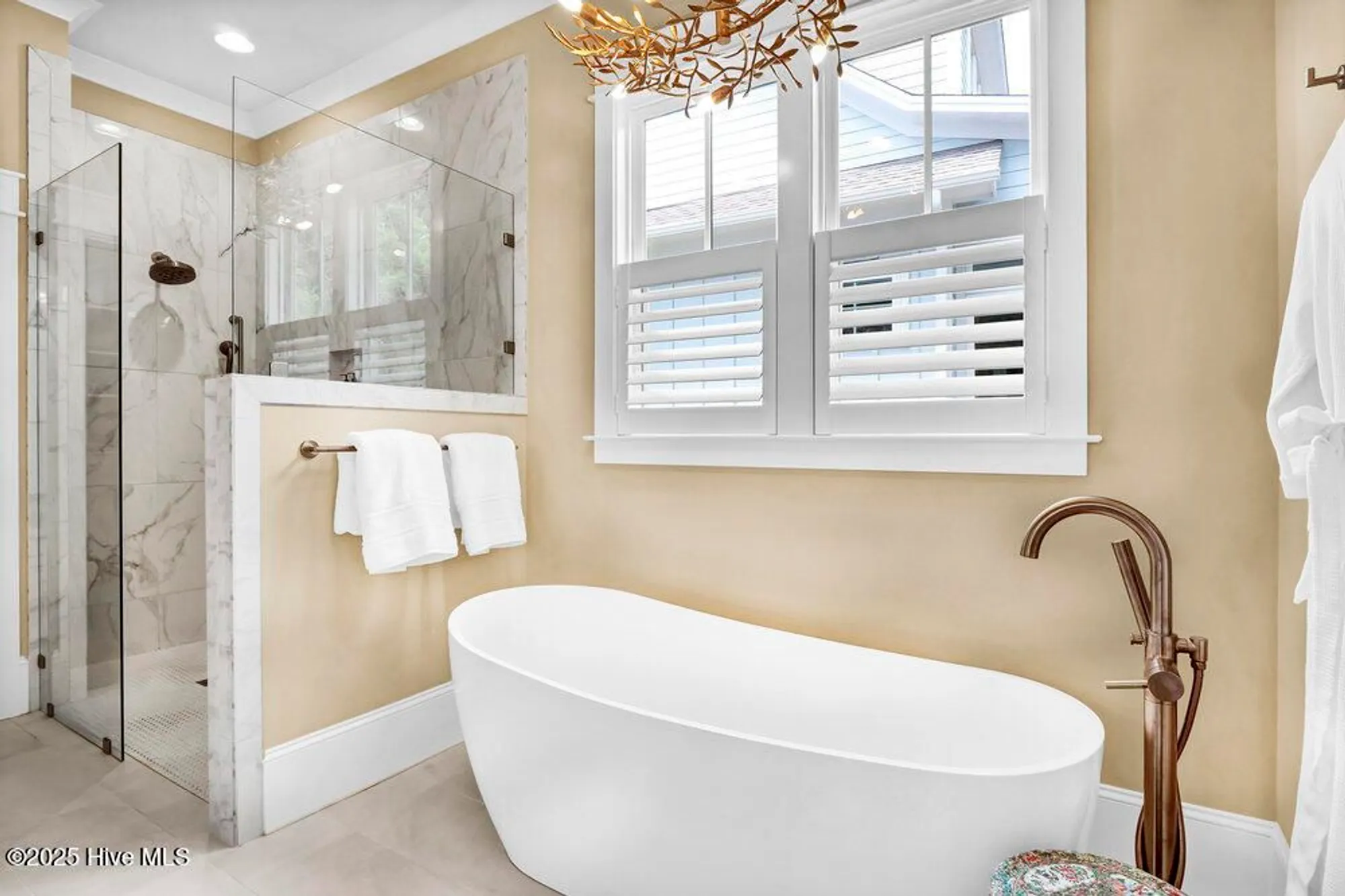 Property Slideshow image 30 of 112 | 3722 white cliffs dr, Castle Hayne, NC, 28429