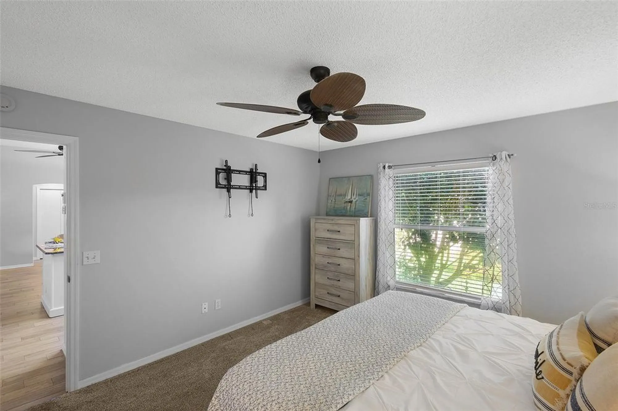 Property Slideshow image 21 of 38 | 2109 suarez ct, The Villages, FL, 32159