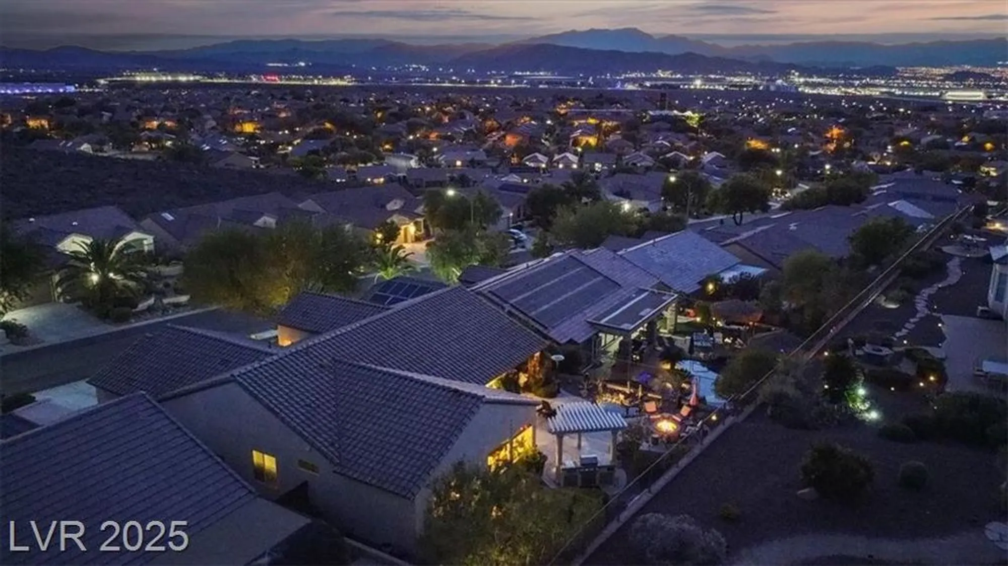 Property Slideshow image 62 of 68 | 3048 brownbirds nest dr, Henderson, NV, 89052