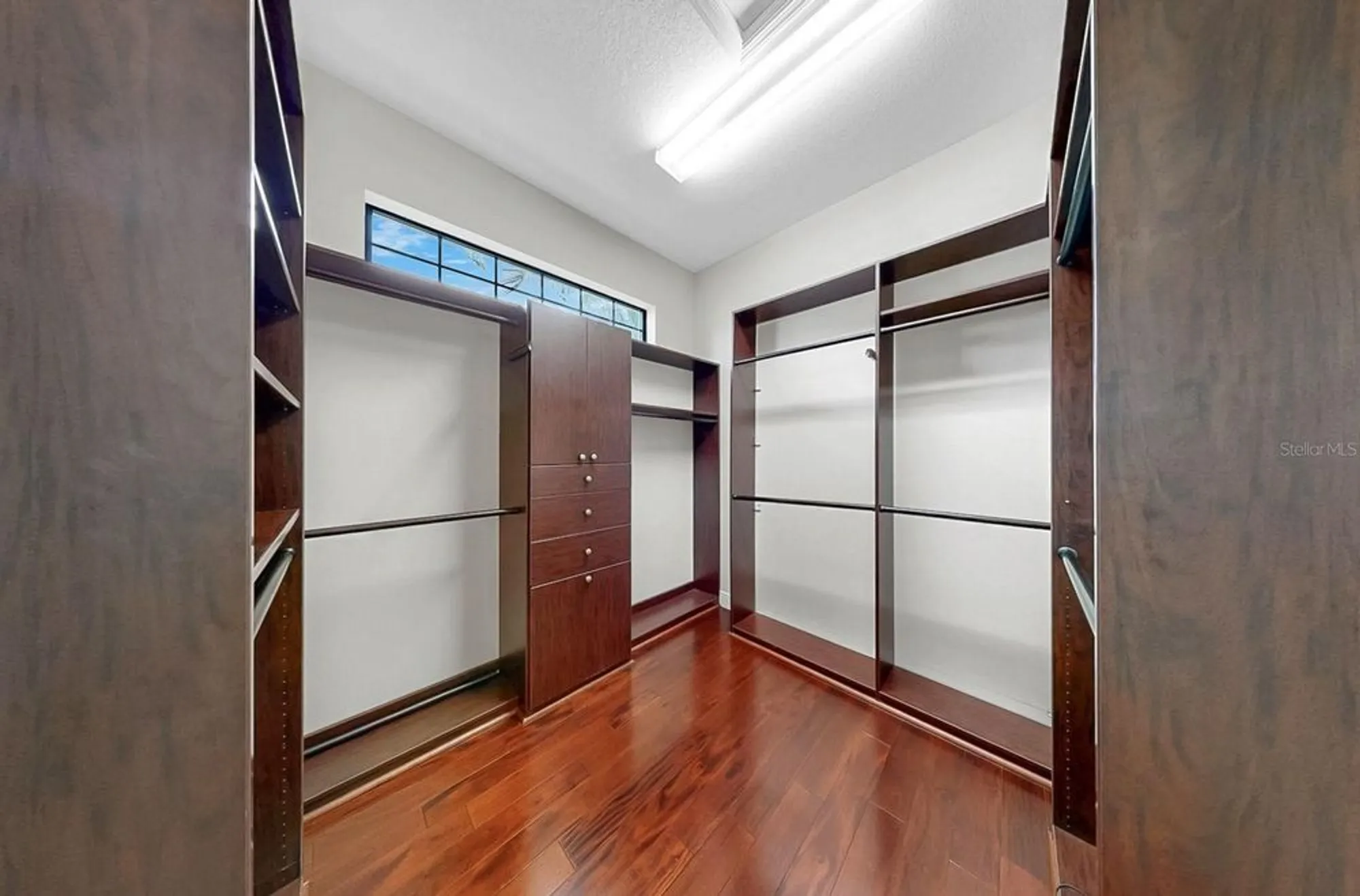 Property Slideshow image 48 of 82 | 5417 tybee island dr, Apollo Beach, FL, 33572